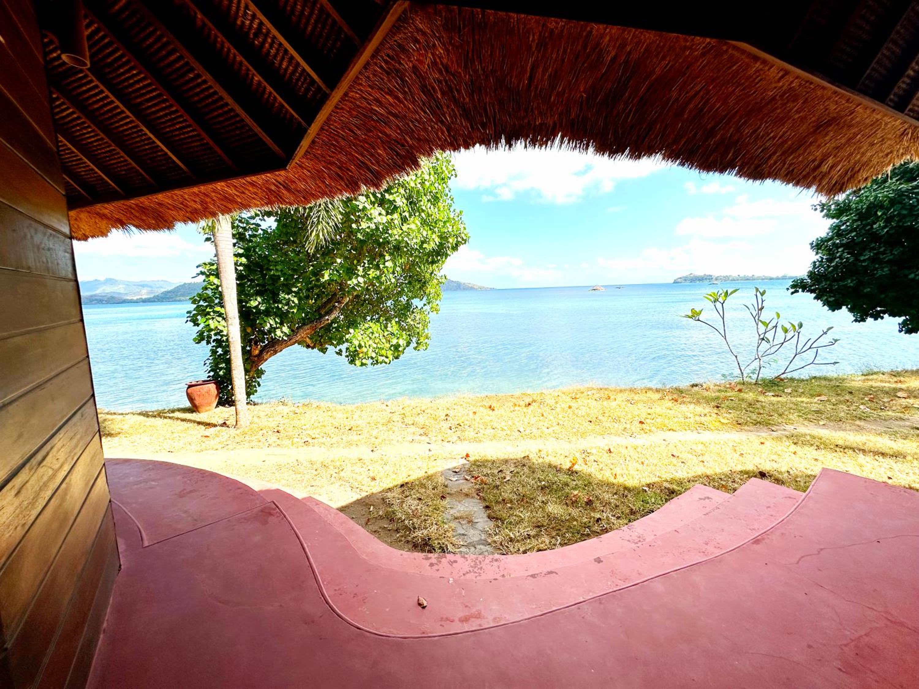 Double Room with Sea View - Photo 3