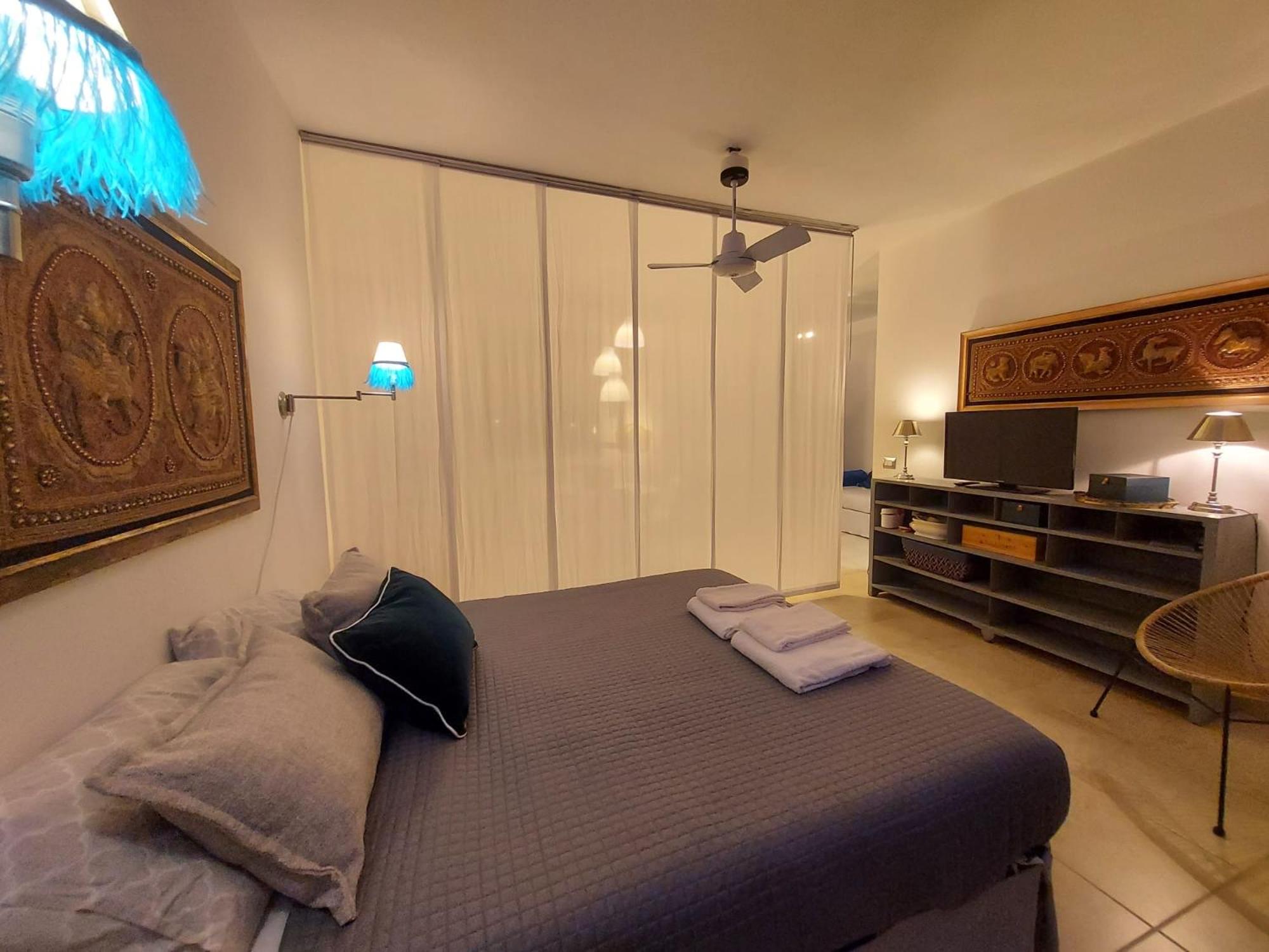 One-Bedroom House
