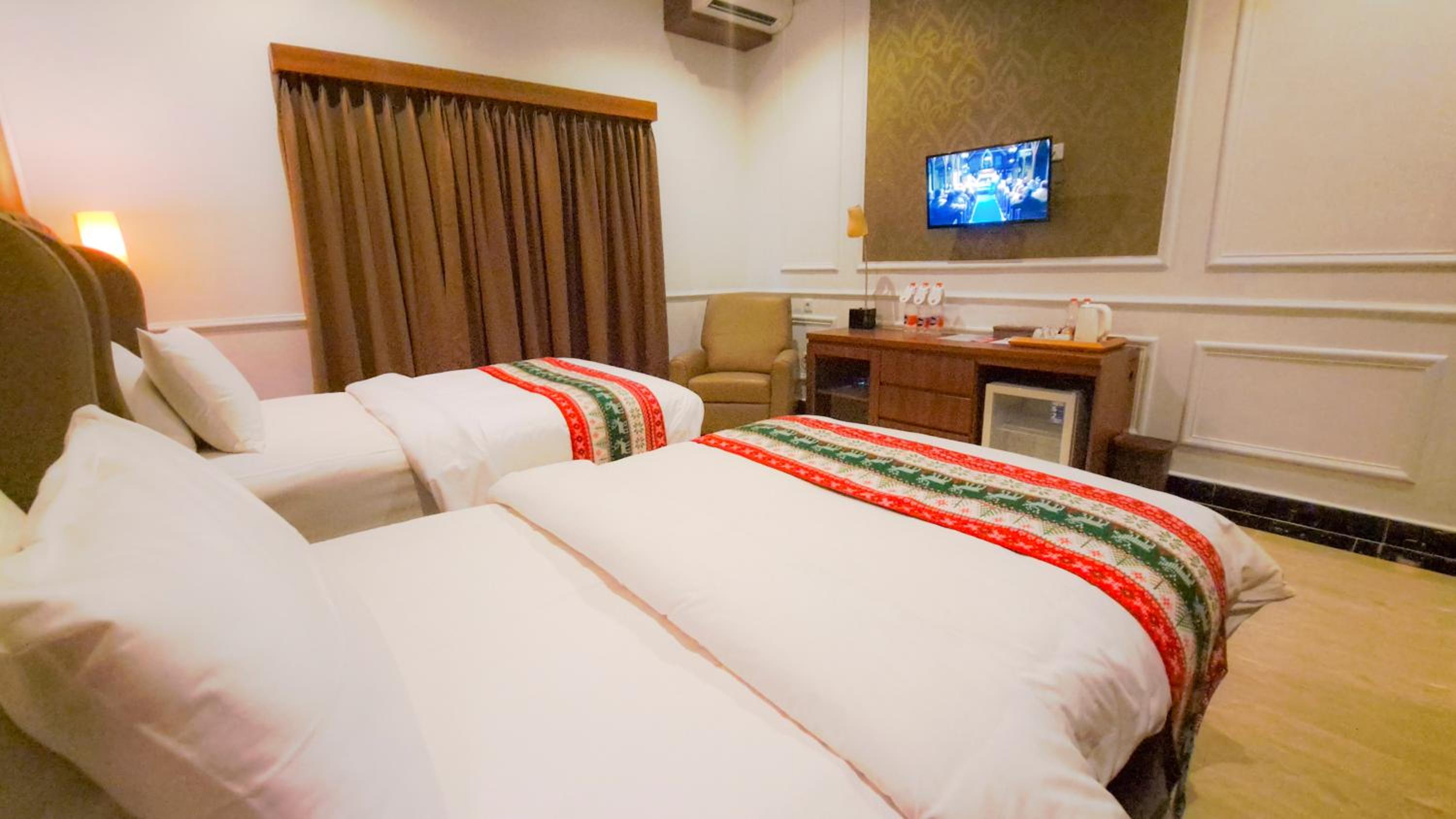 Superior Twin Room - Photo 2