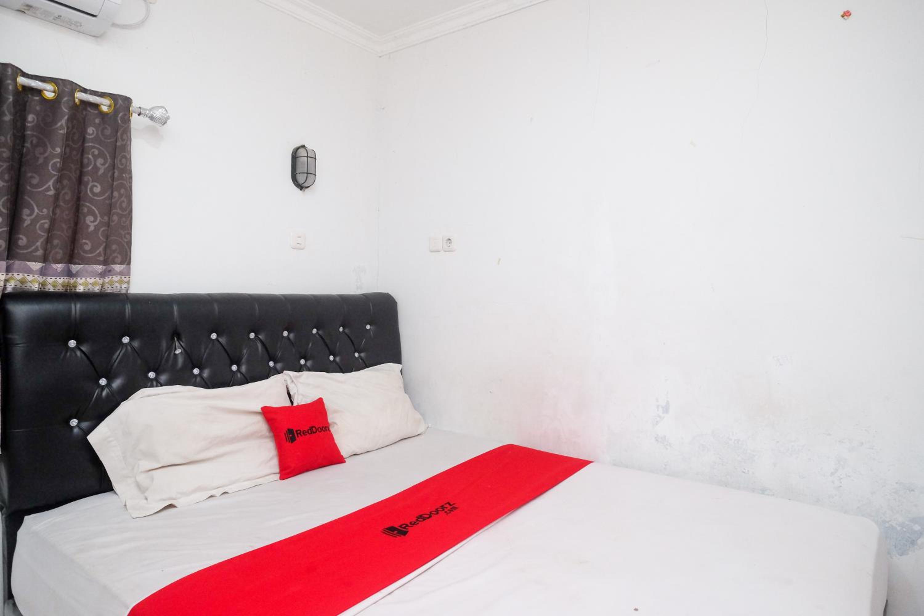 Double Room - Photo 4