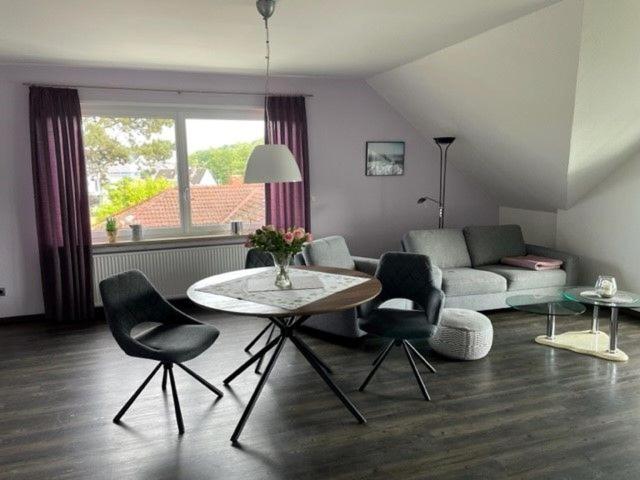 One-Bedroom Apartment with Balcony photo 1