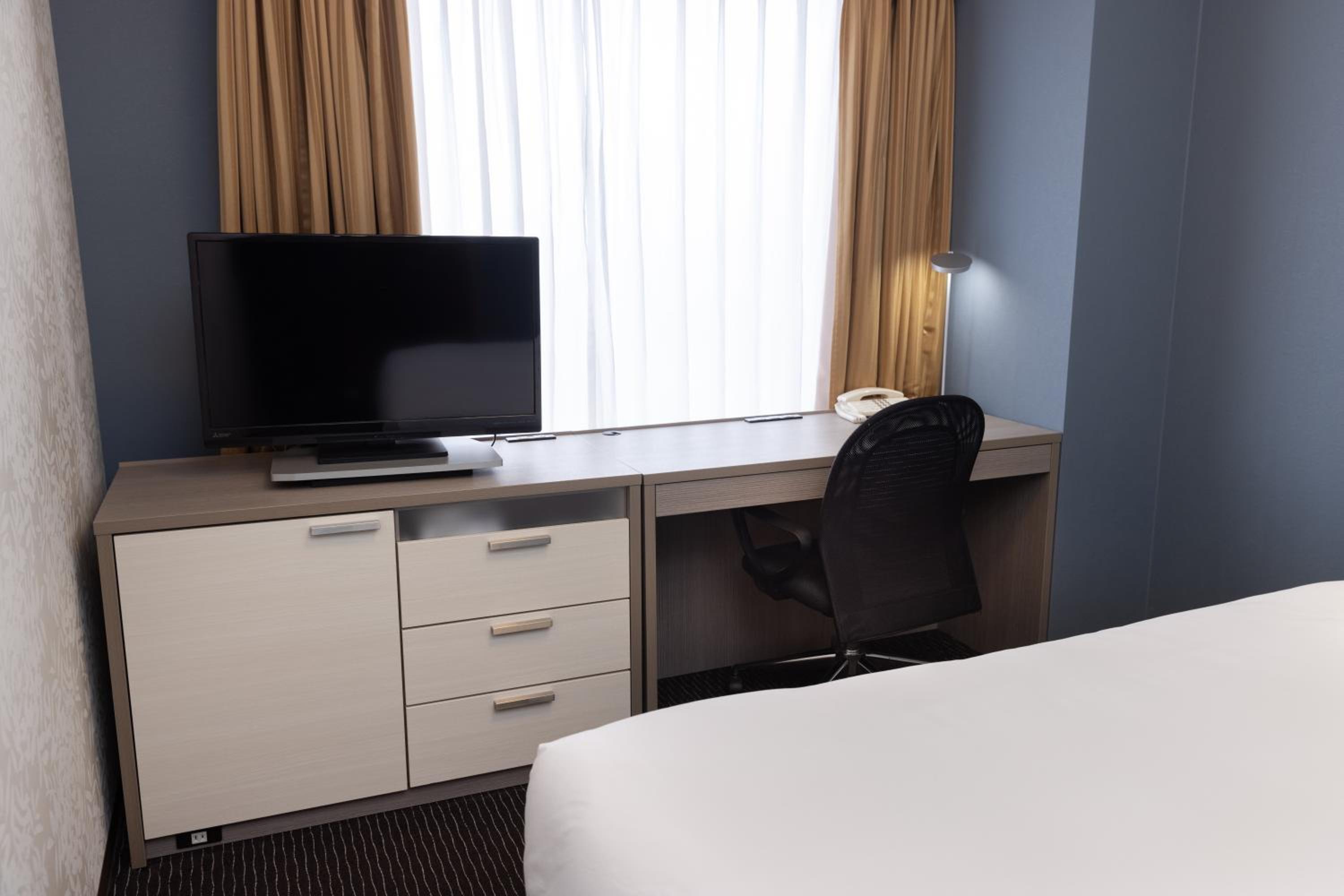 Standard Room with Two Single Beds - Photo 1
