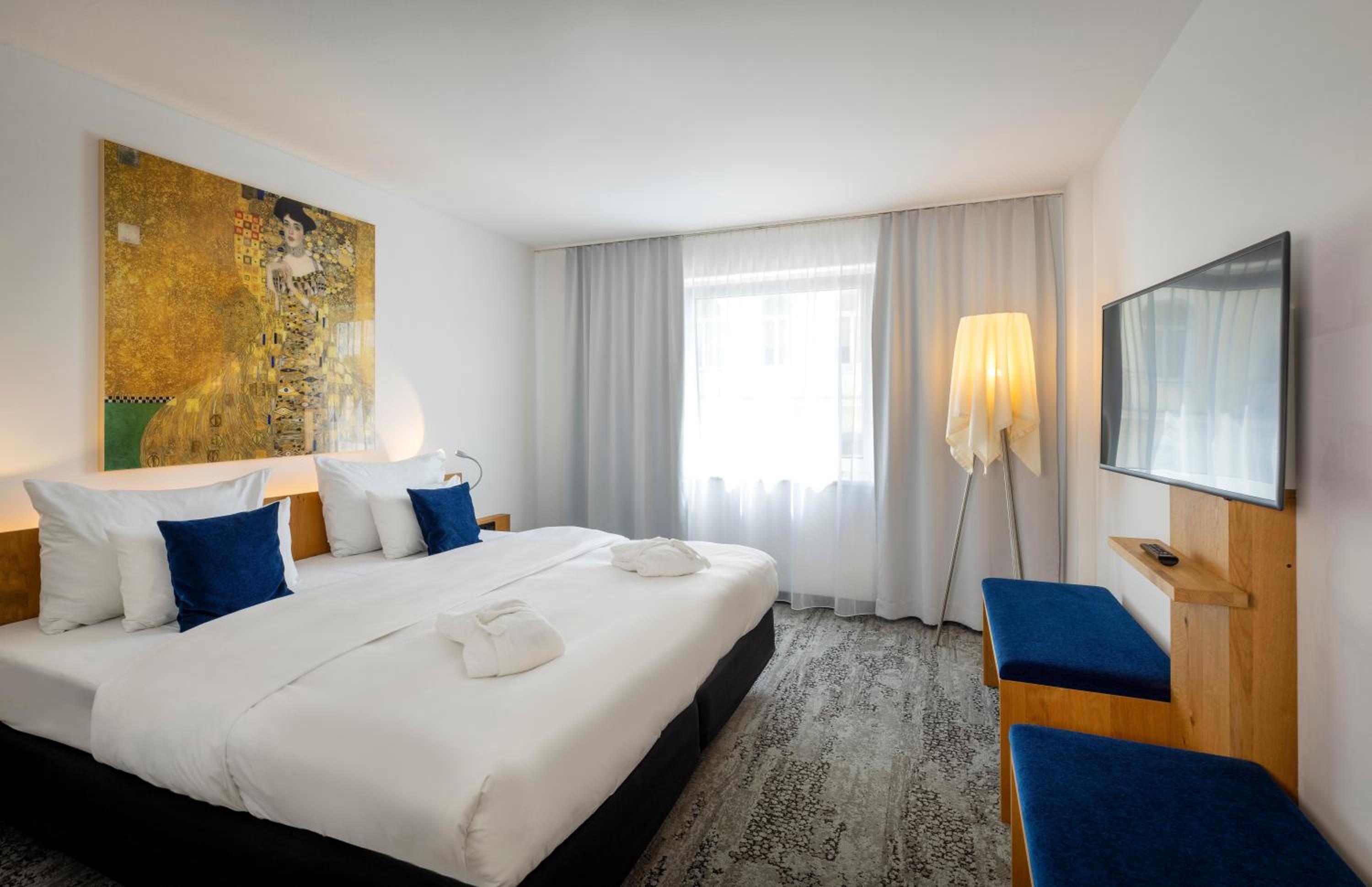Suite photo 1