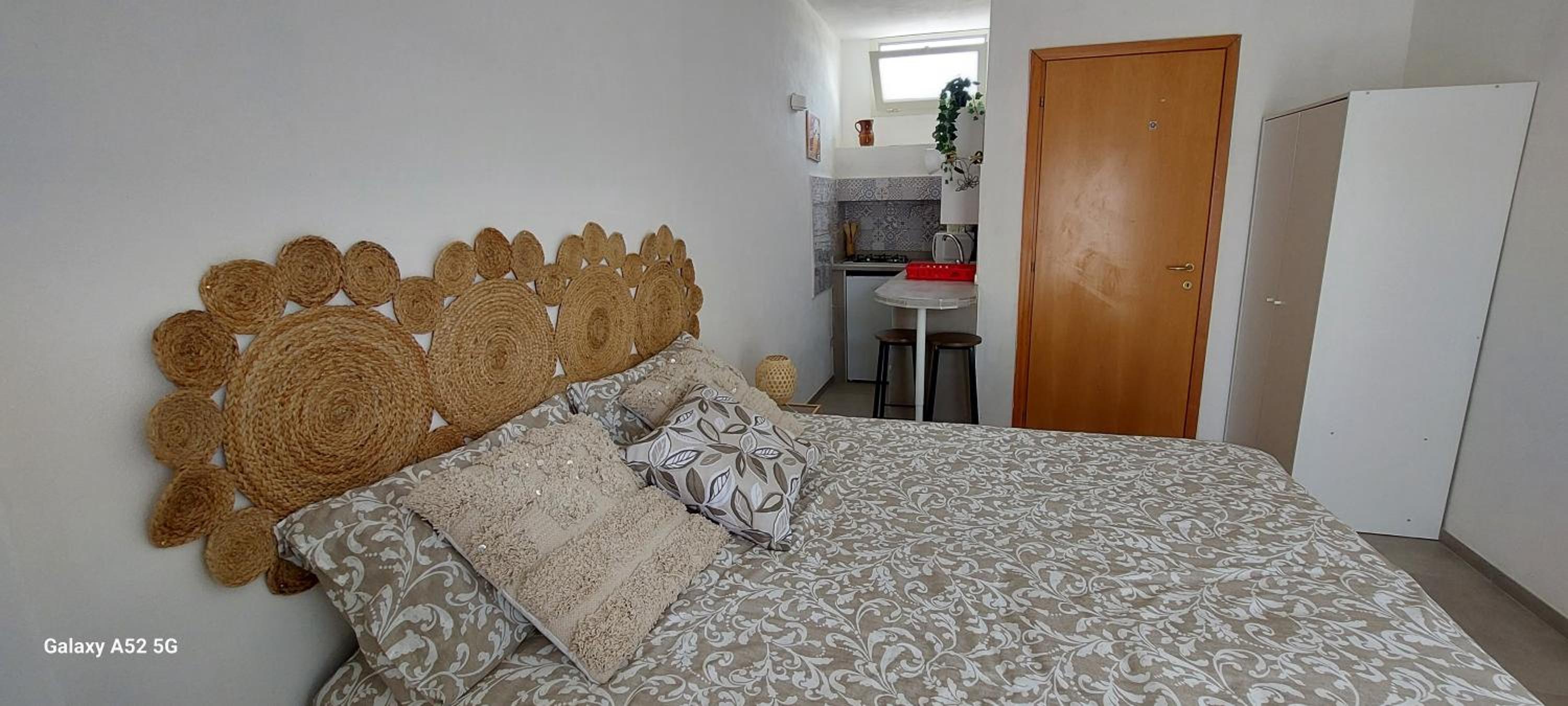 Studio With Terrace