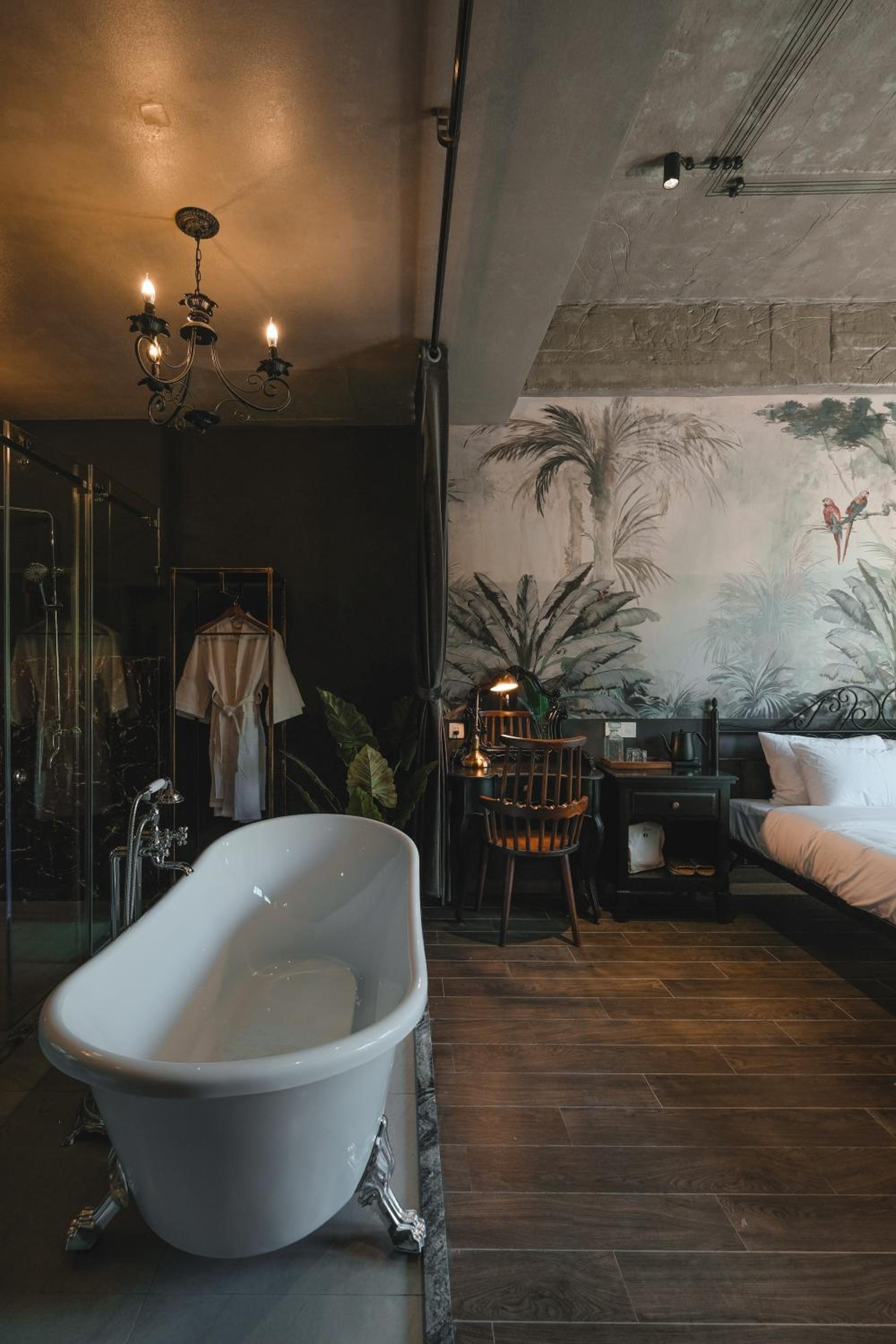 Deluxe Double Room with Bath photo 2