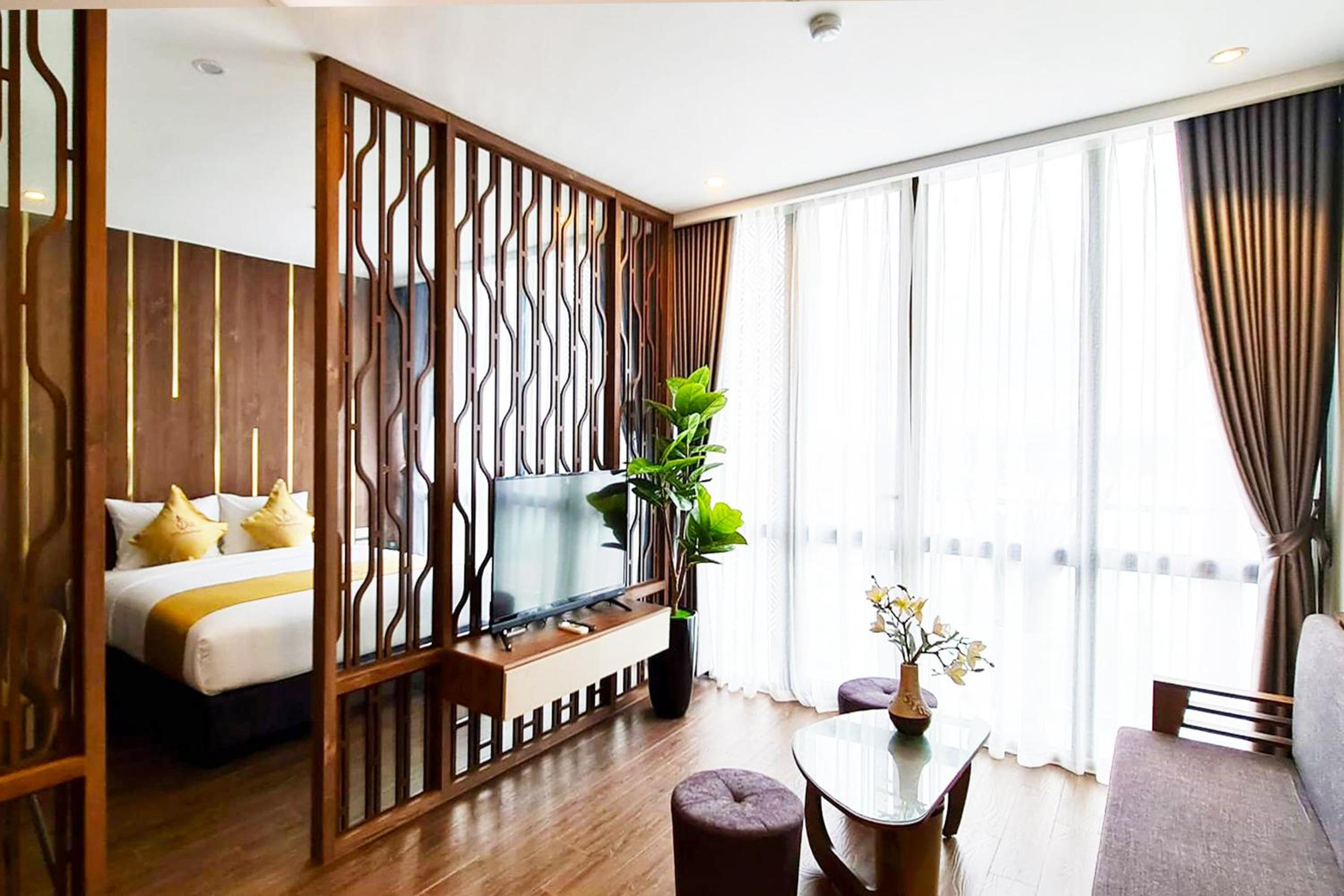 Suite with Lake View - Photo 1