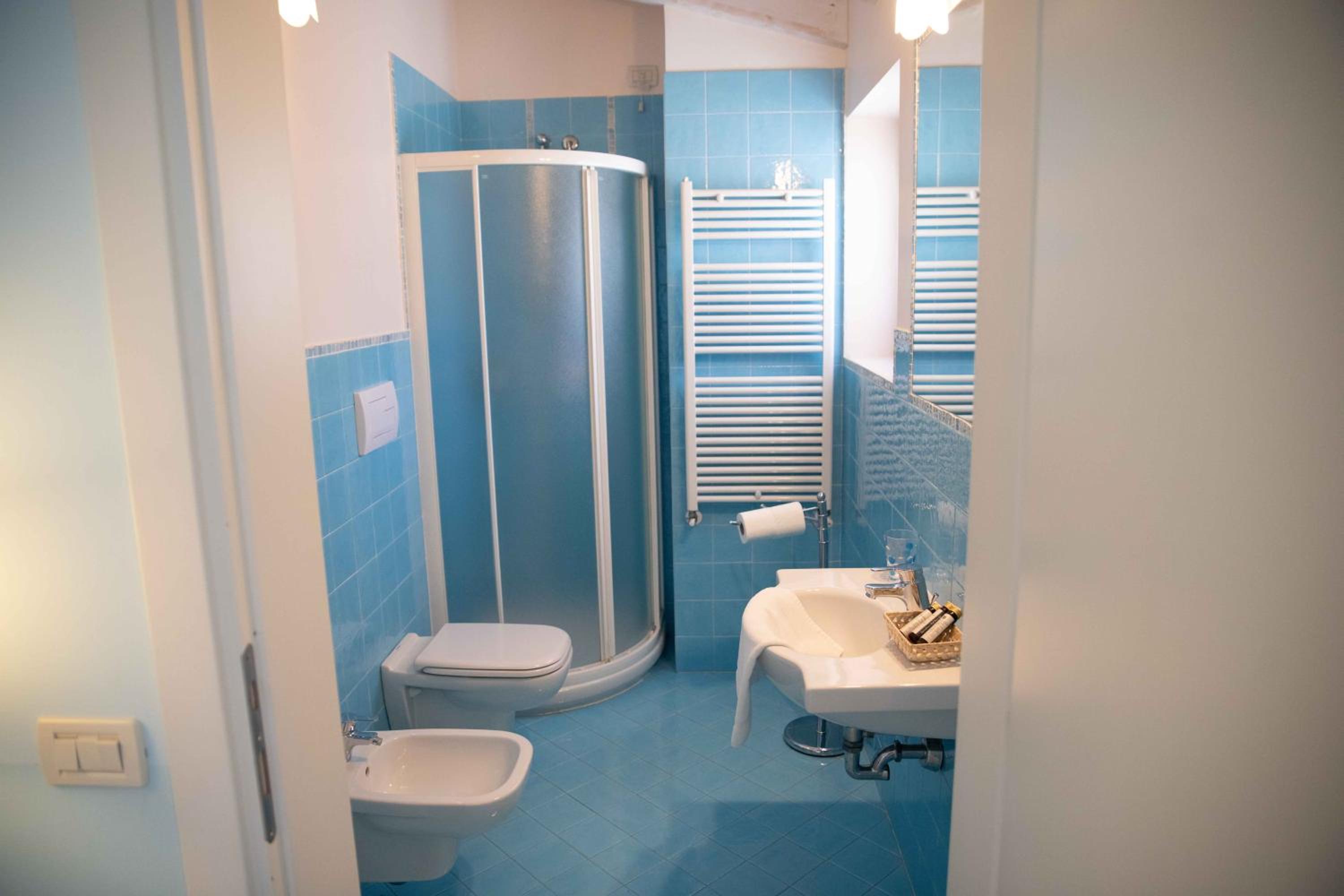 Superior Quadruple Room photo 3