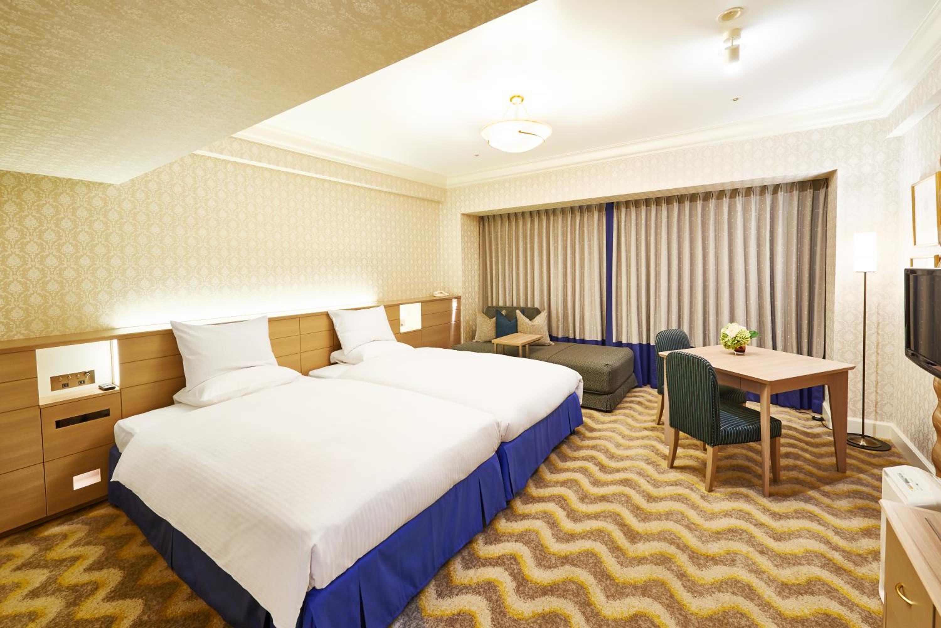 Superior Room - Non-Smoking - Photo 11