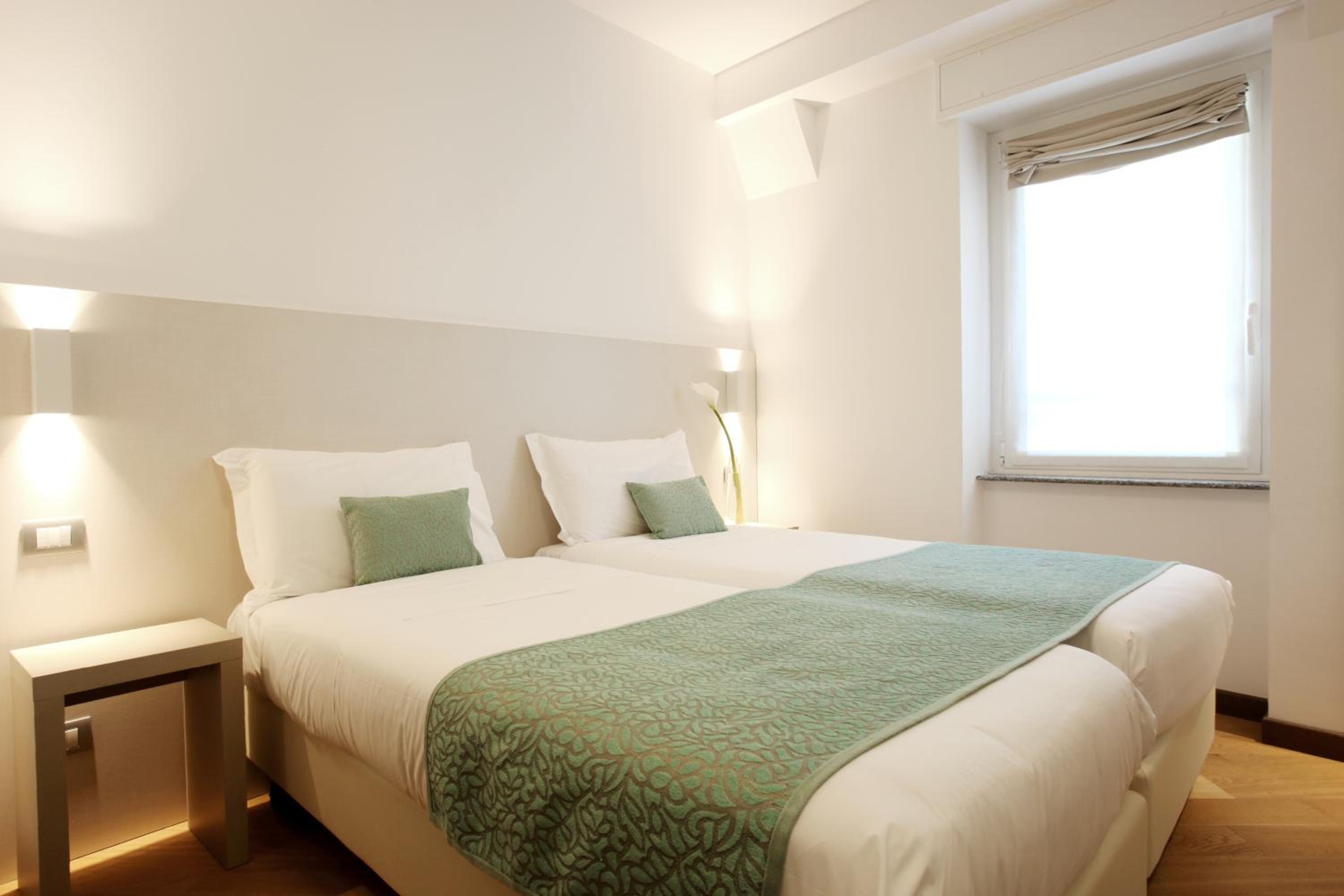 Double or Twin Room photo 3