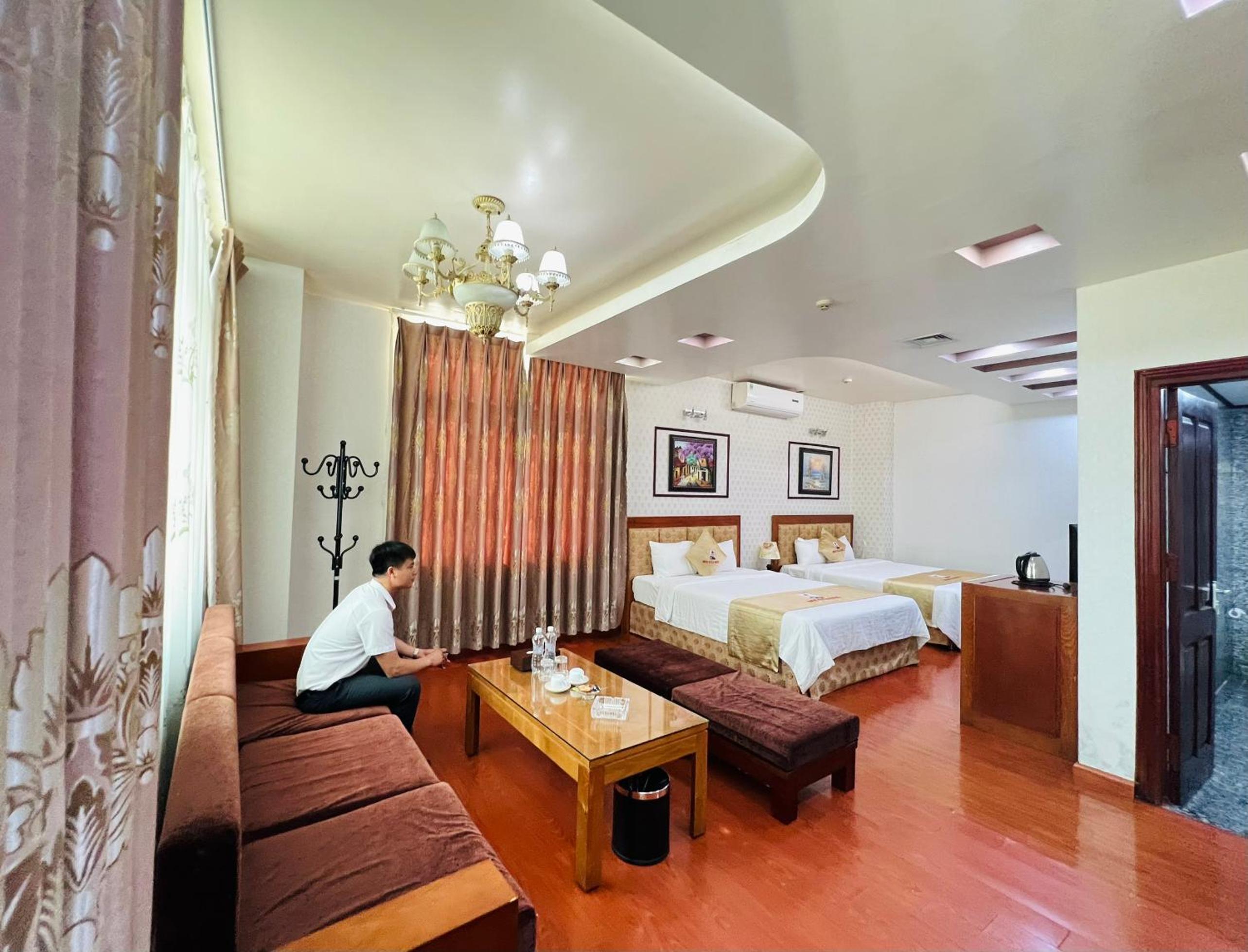 Deluxe Triple Room photo 2