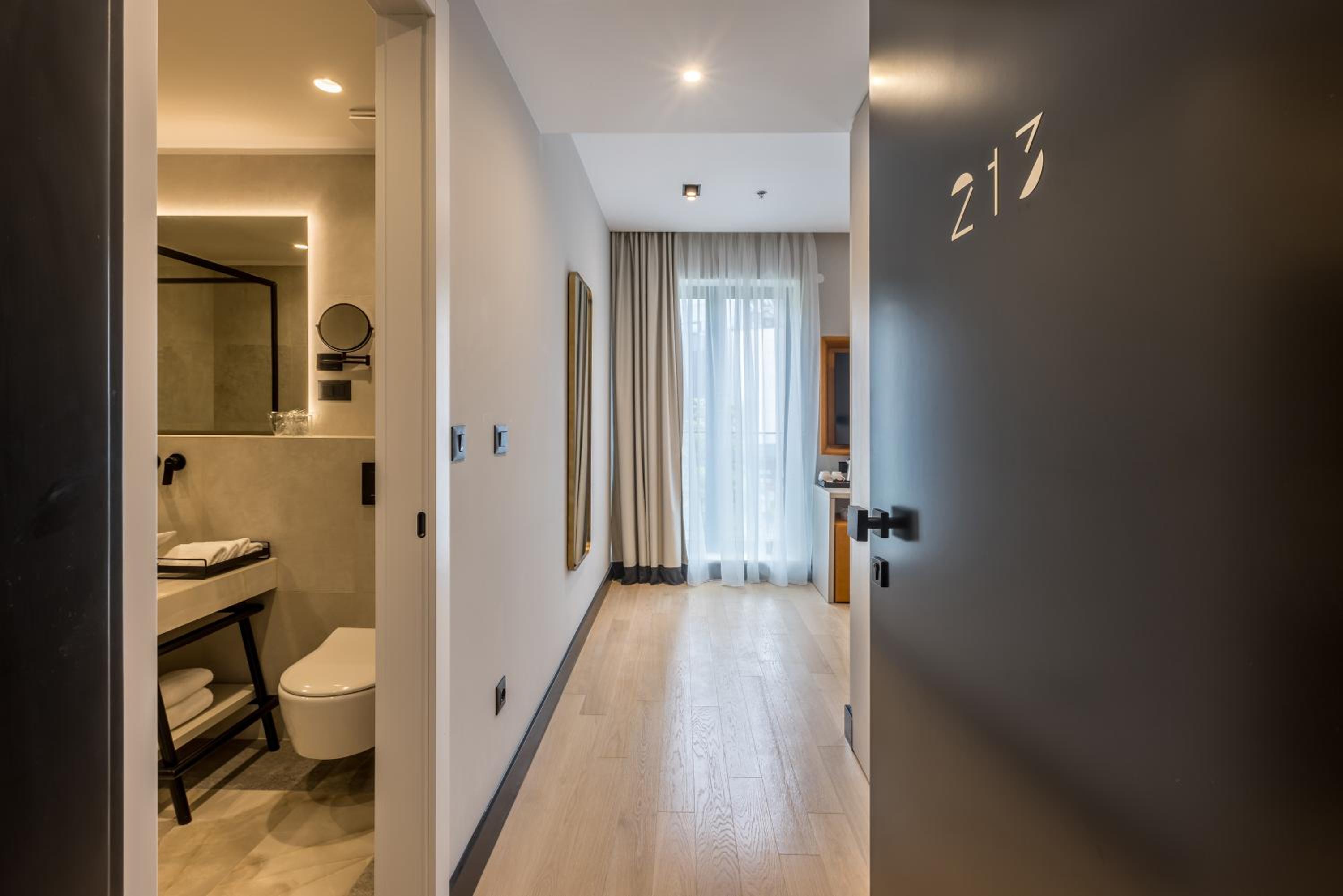 Superior Double Room - Photo 2