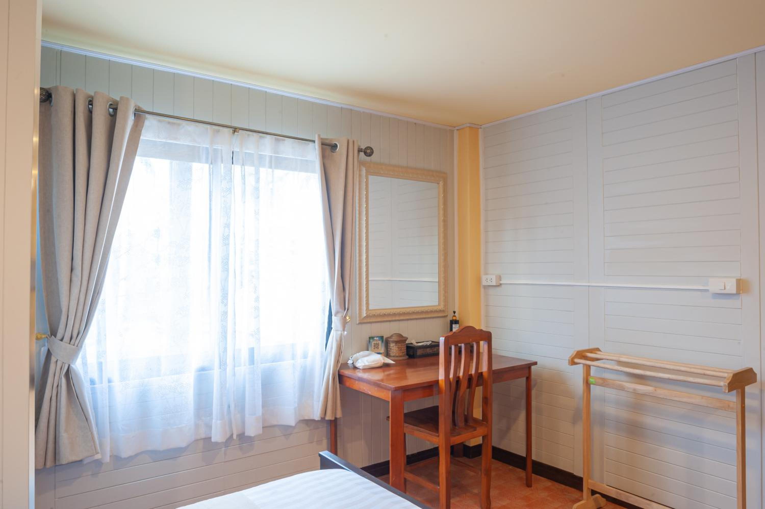 Economy Quadruple Room photo 3