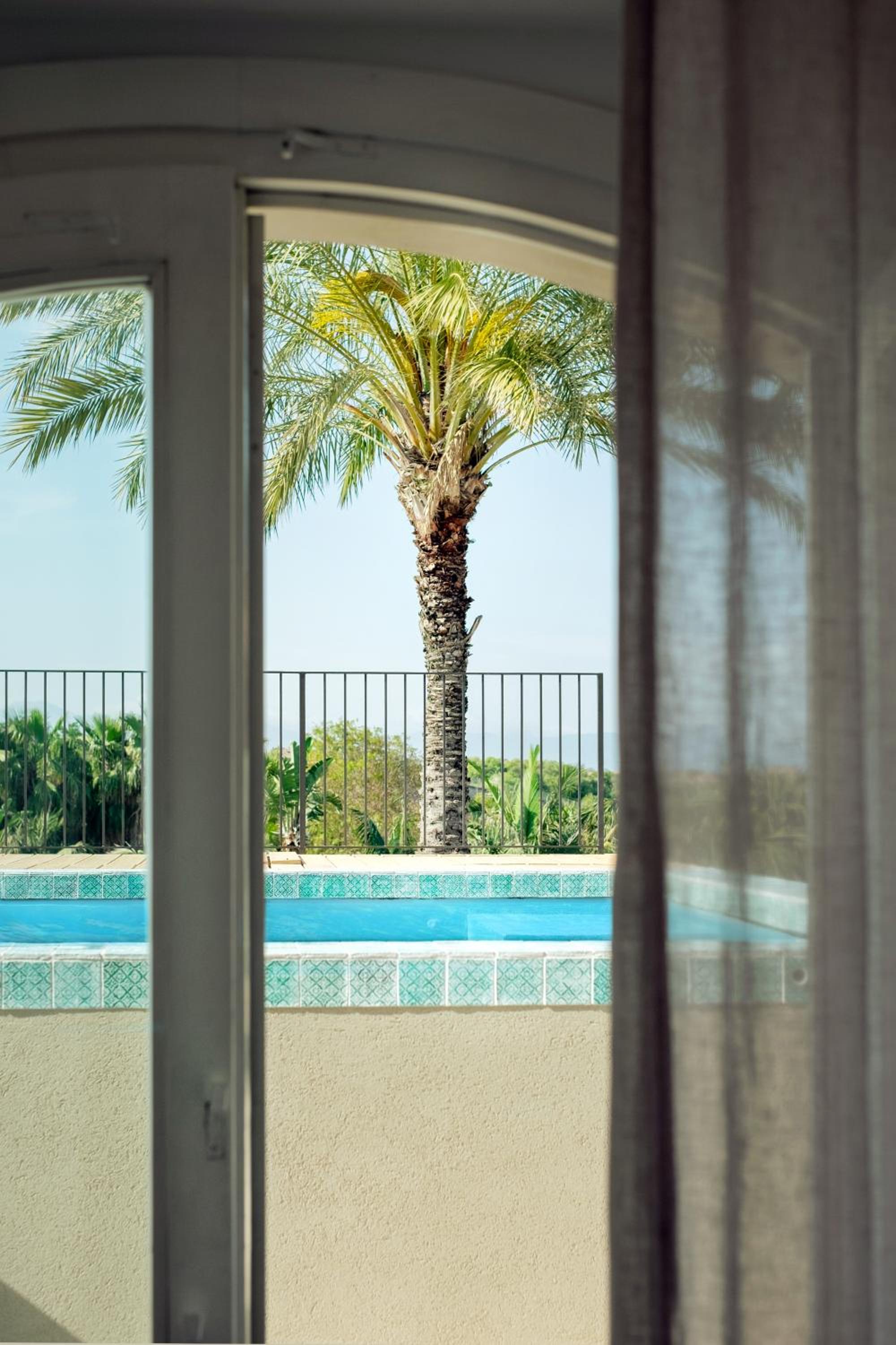Exclusive Suite with Private Pool  photo 2