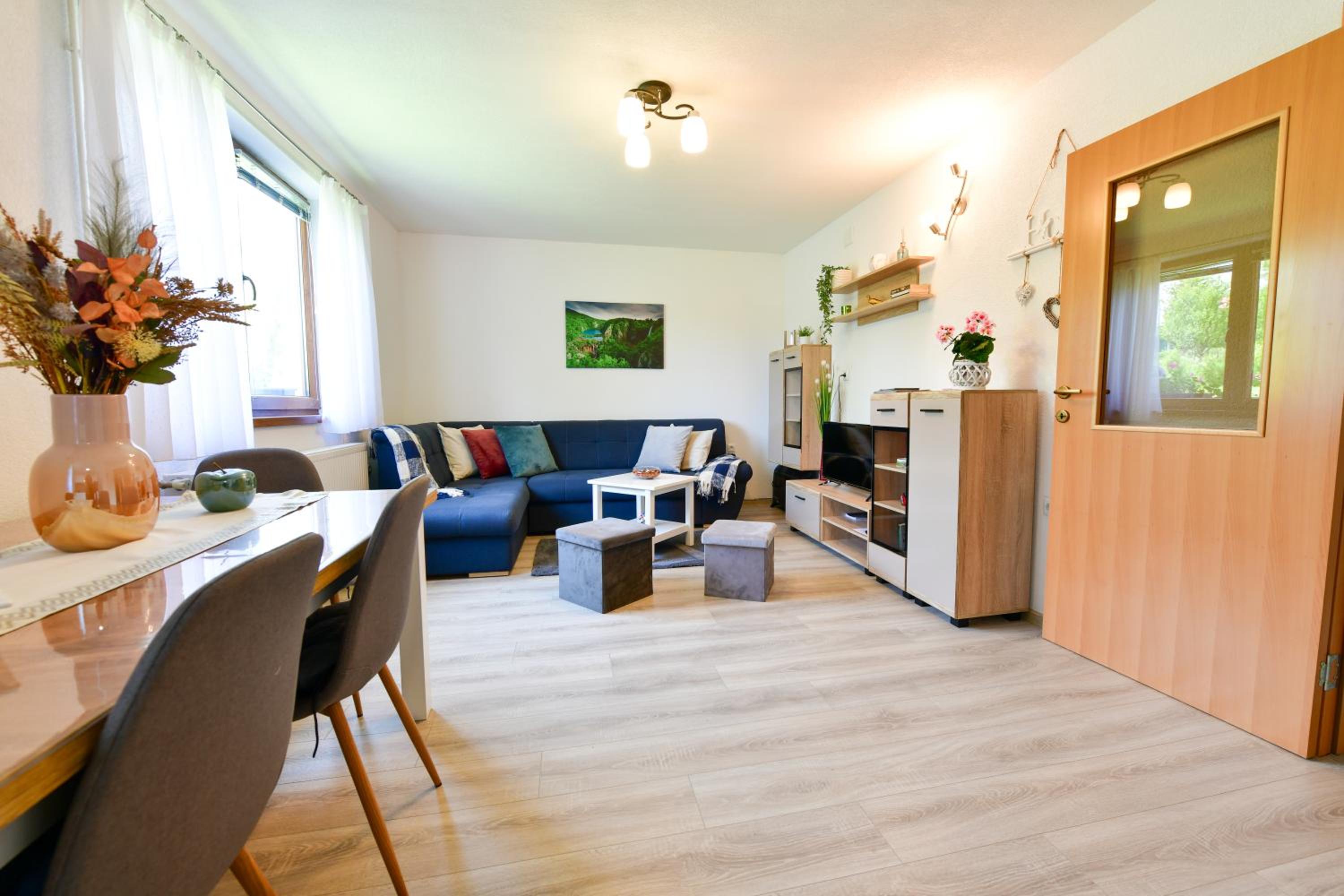 Two-Bedroom Apartment - Photo 5