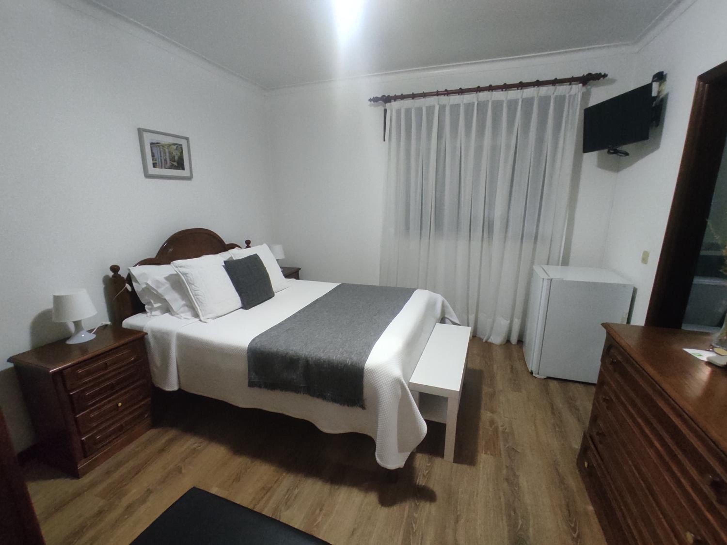 Small Double Room without View - Photo 1