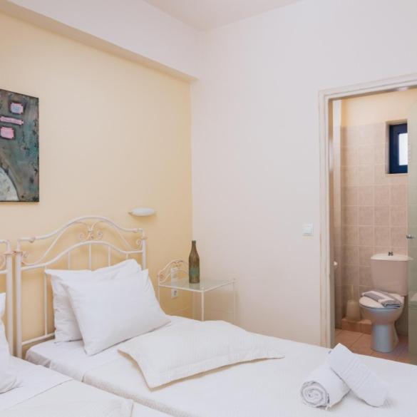 Double Room with Balcony photo 1