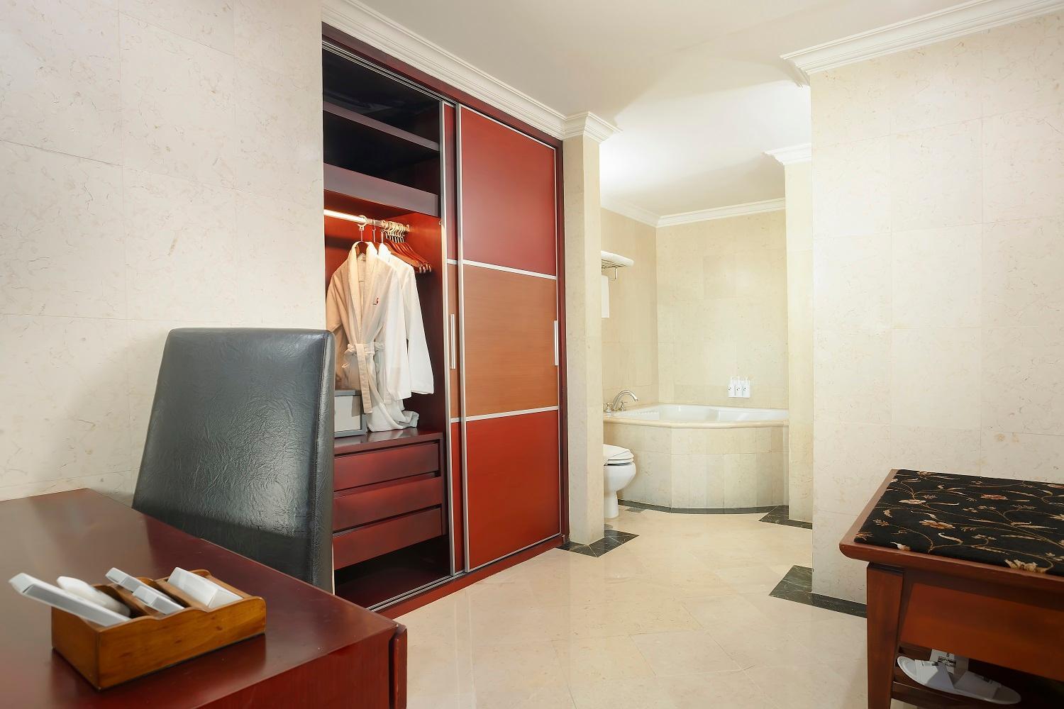 Presidential Suite photo 2