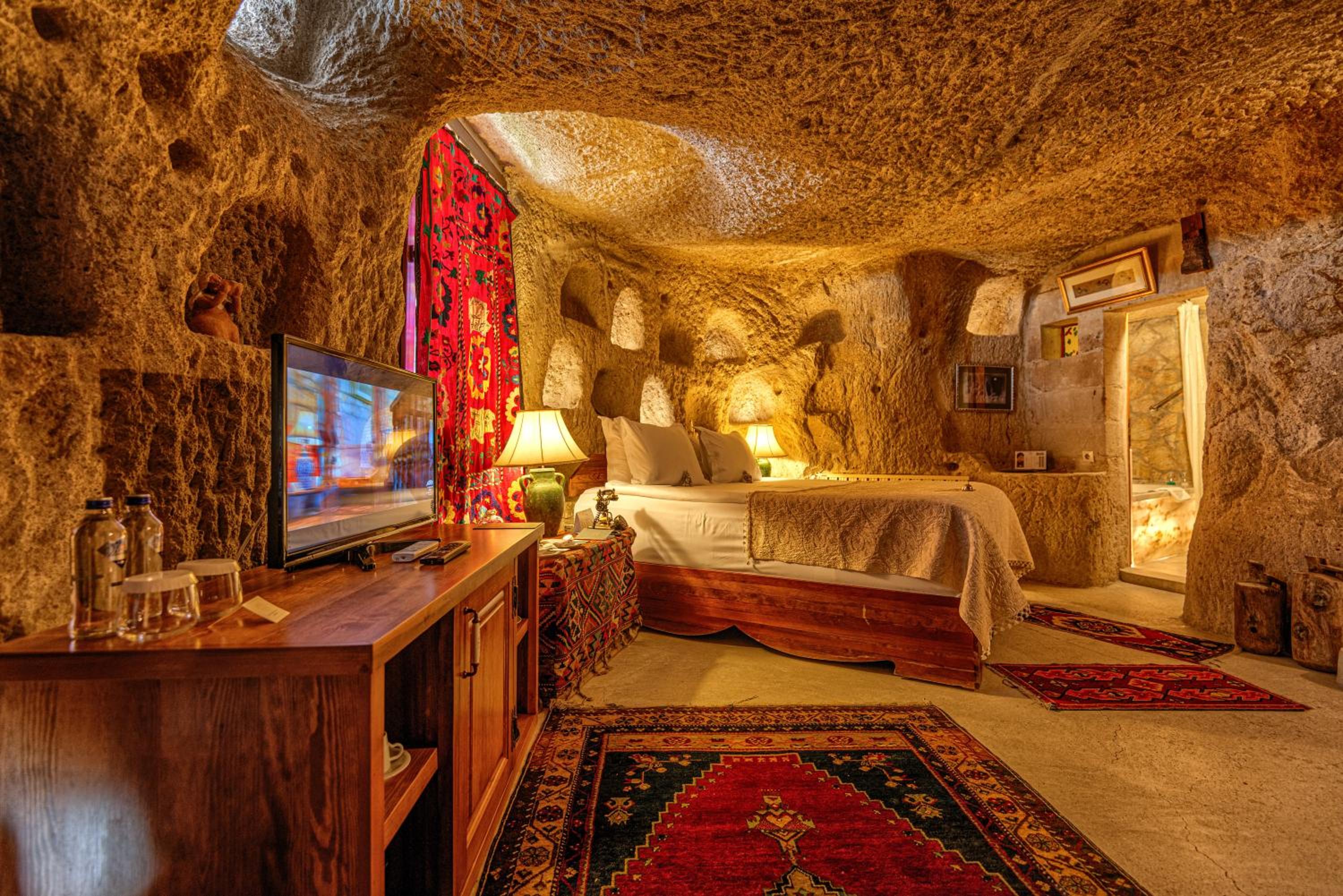Deluxe Double or Twin Room photo 3