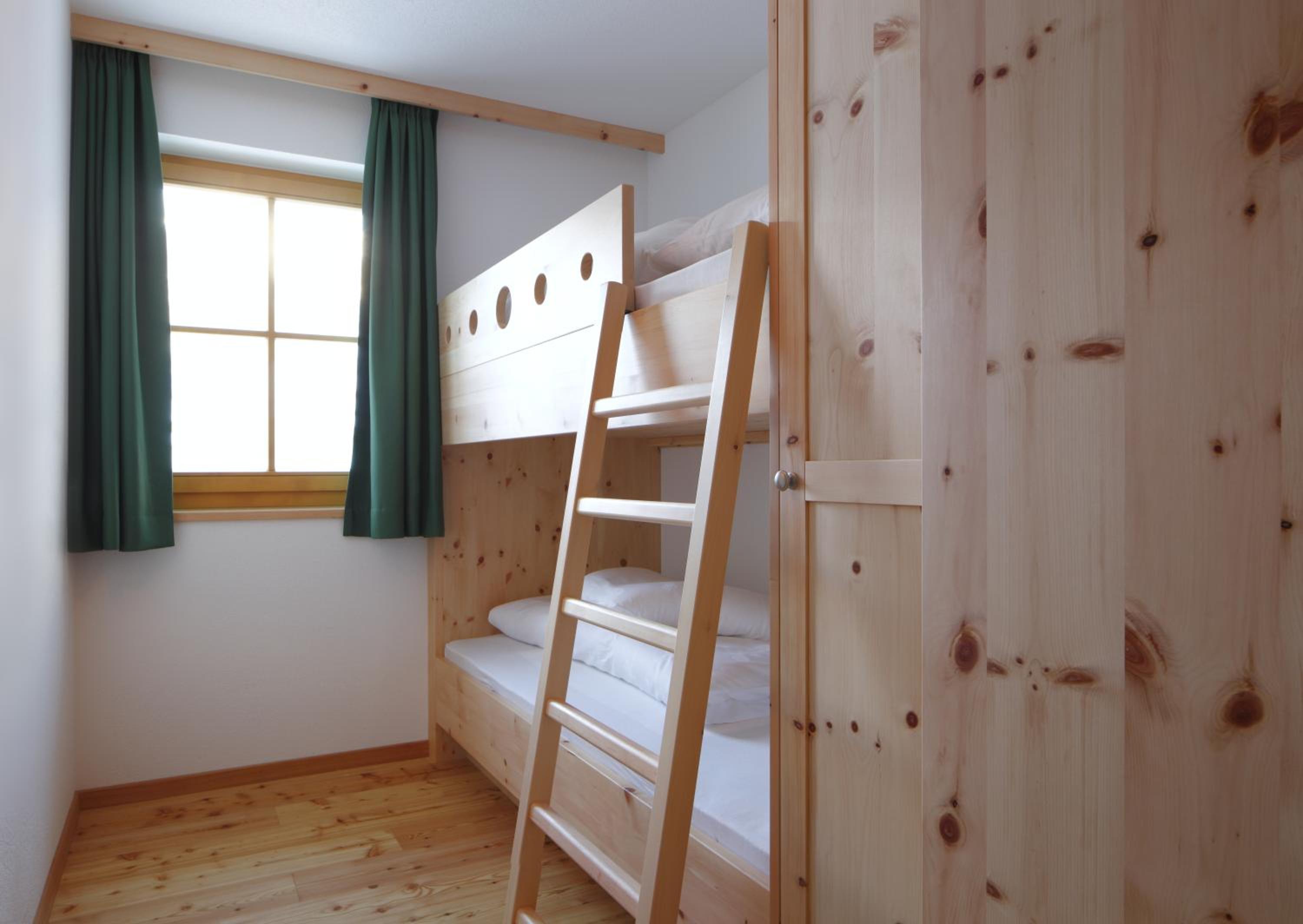 Dependence Family Suite  photo 3