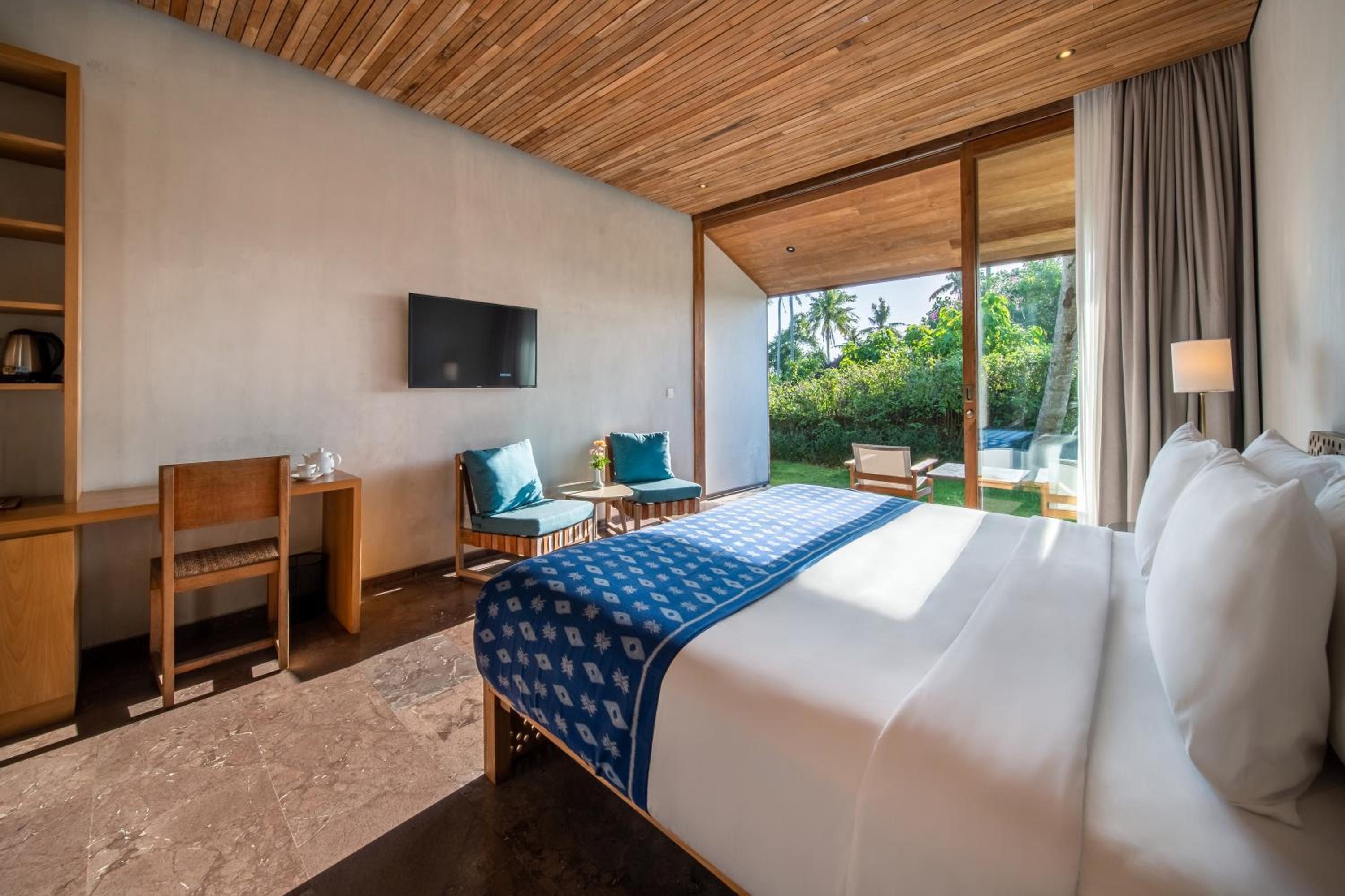 Deluxe Double or Twin Room with Garden View - Photo 1