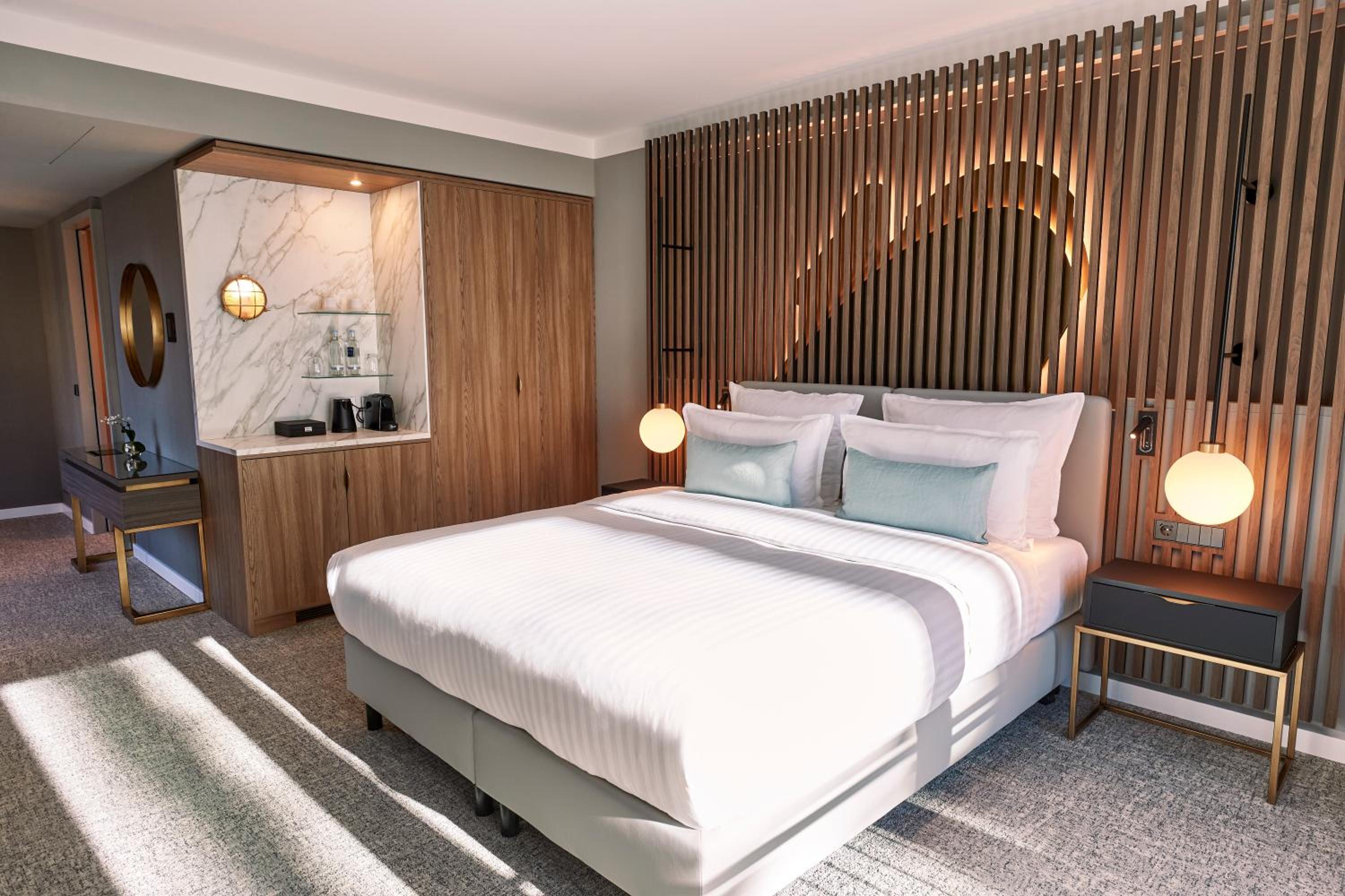 Deluxe Double Room - Photo 6