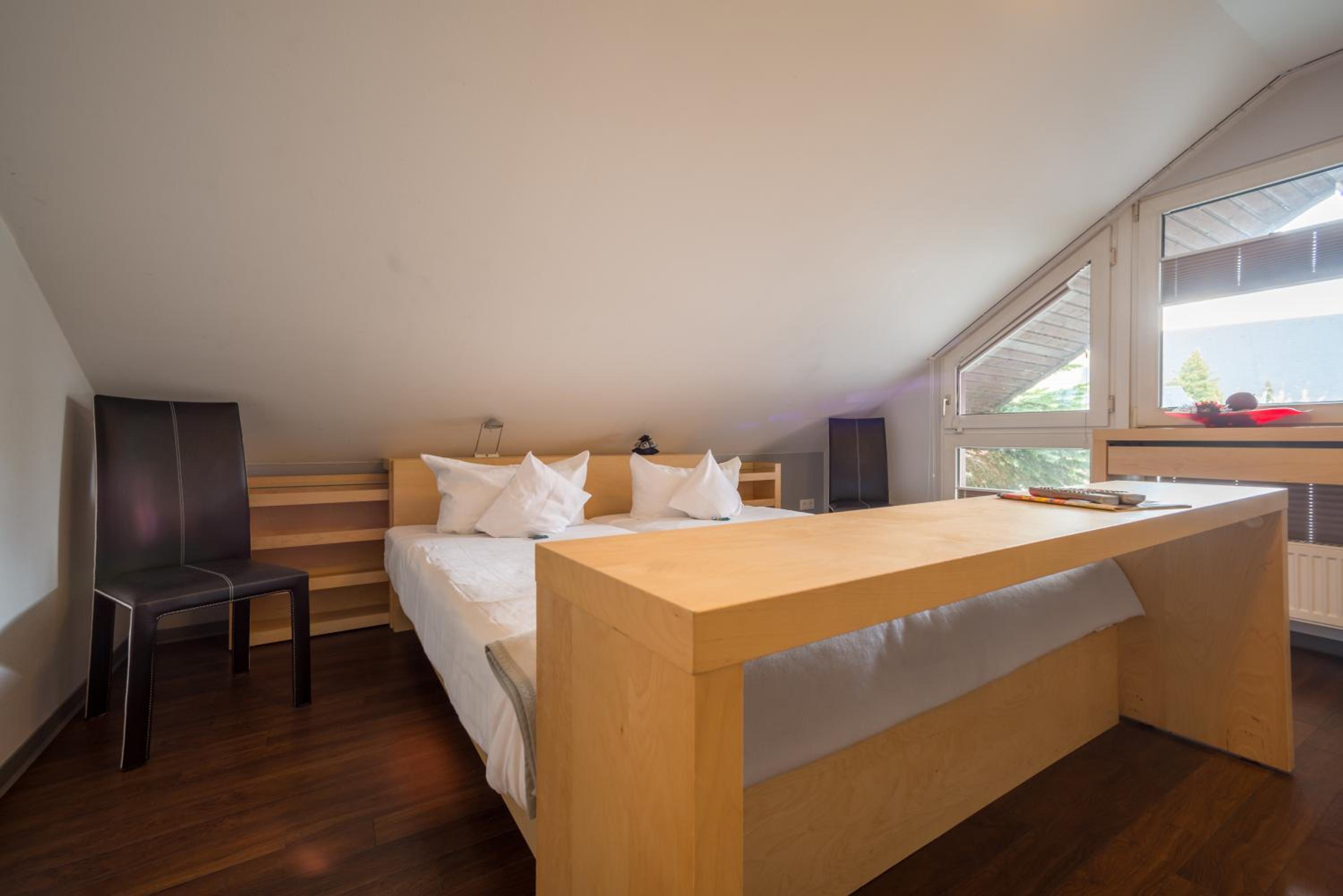 Double Room with Balcony - Photo 7