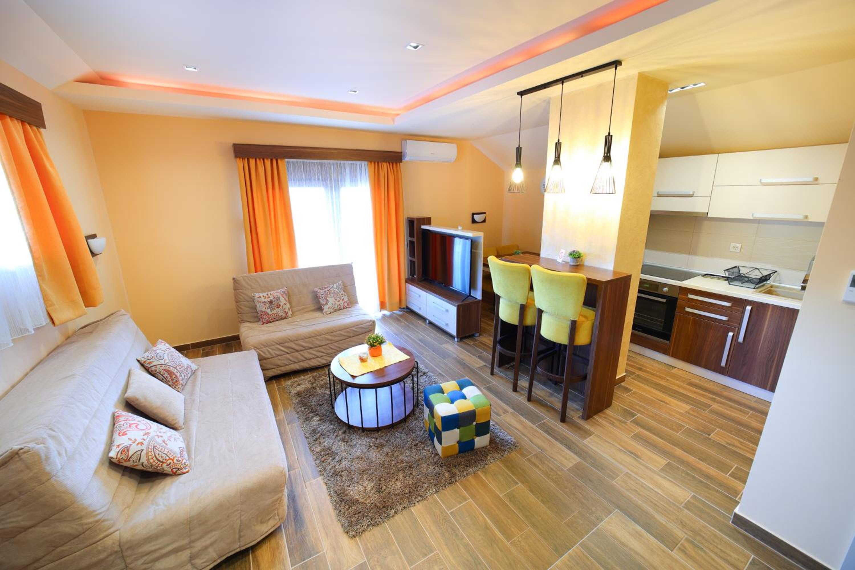 Studio Apartment photo 3