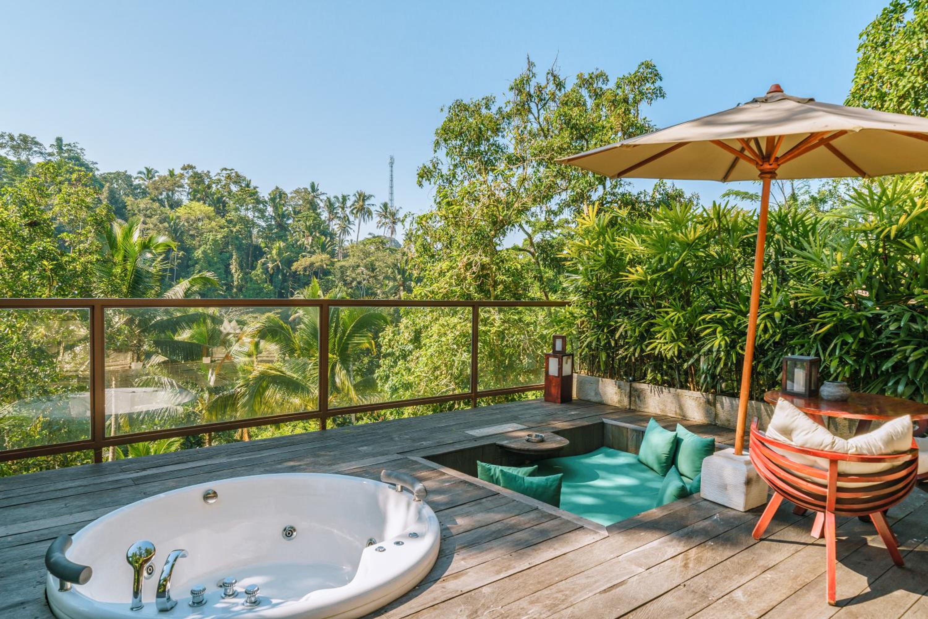 Jungle Jacuzzi Lodge - Adults Only - Photo 3