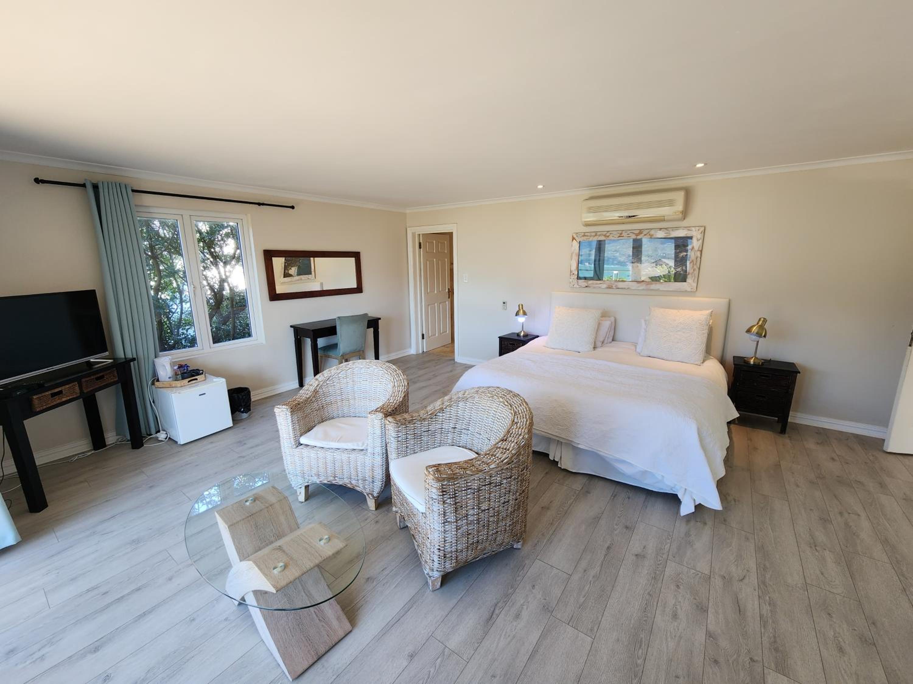 King Room with Sea View photo 1