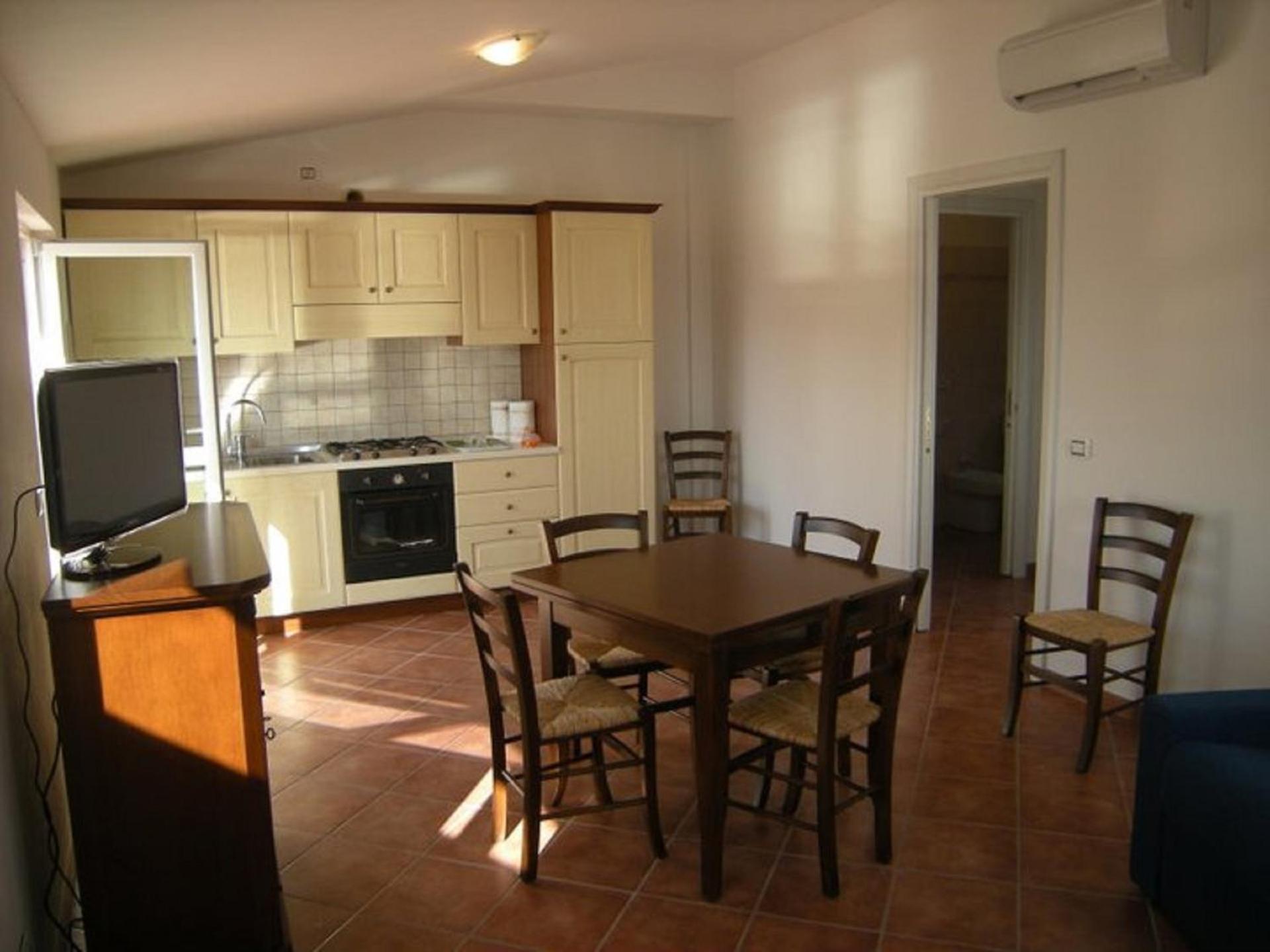 Apartment photo 3
