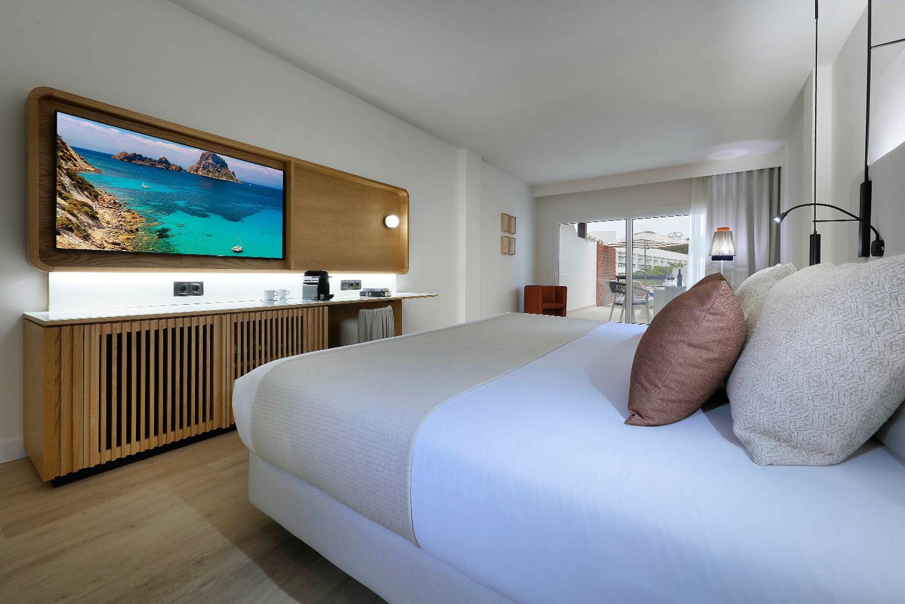Junior Suite Jacuzzi Terrace