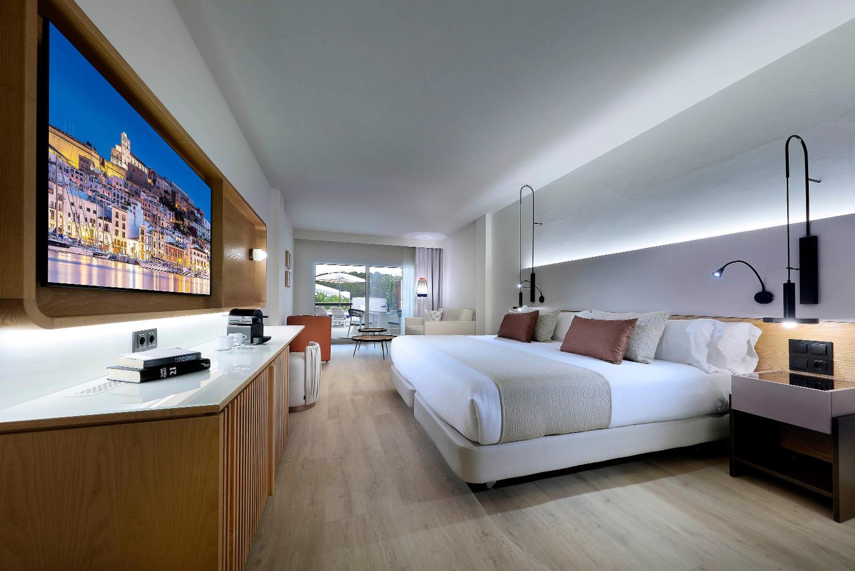 Junior Suite Jacuzzi Terrace
