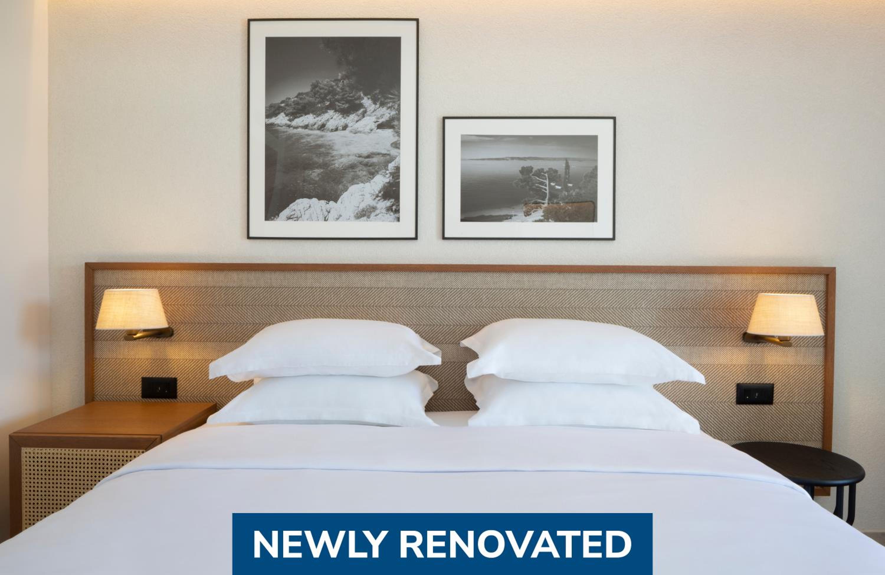Standard Double Room Sea Side - Annex Building photo 2
