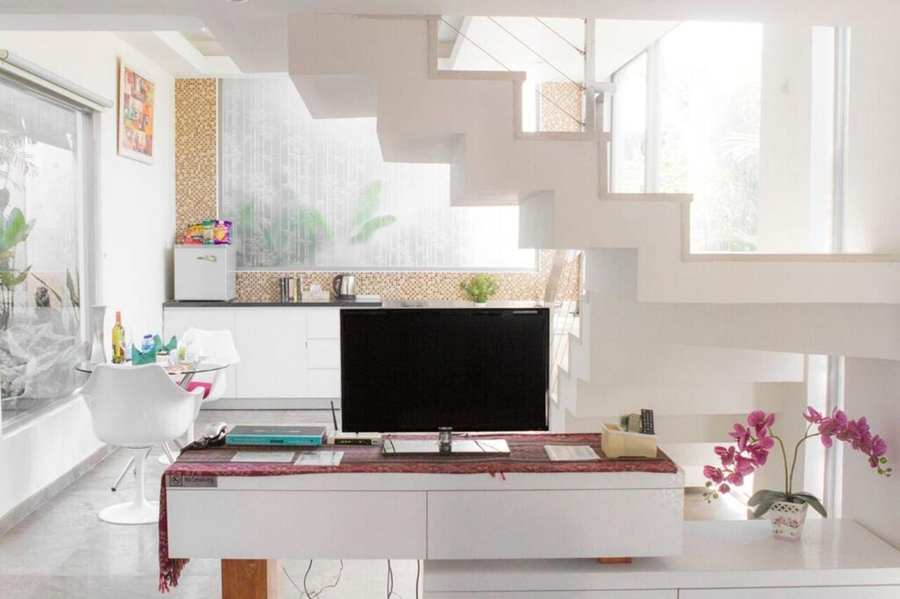 Apartment - Split Level
