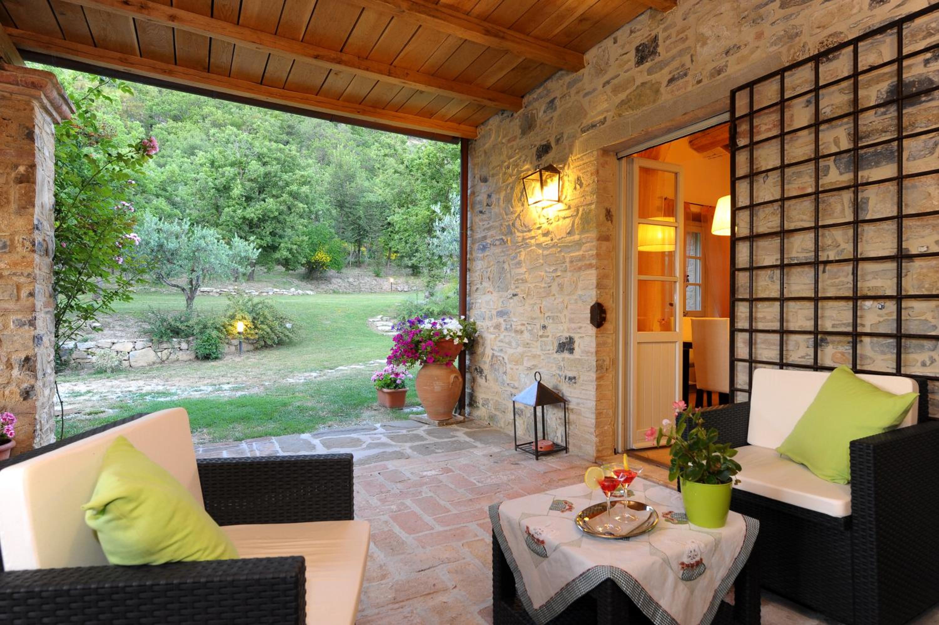 Villa photo 2