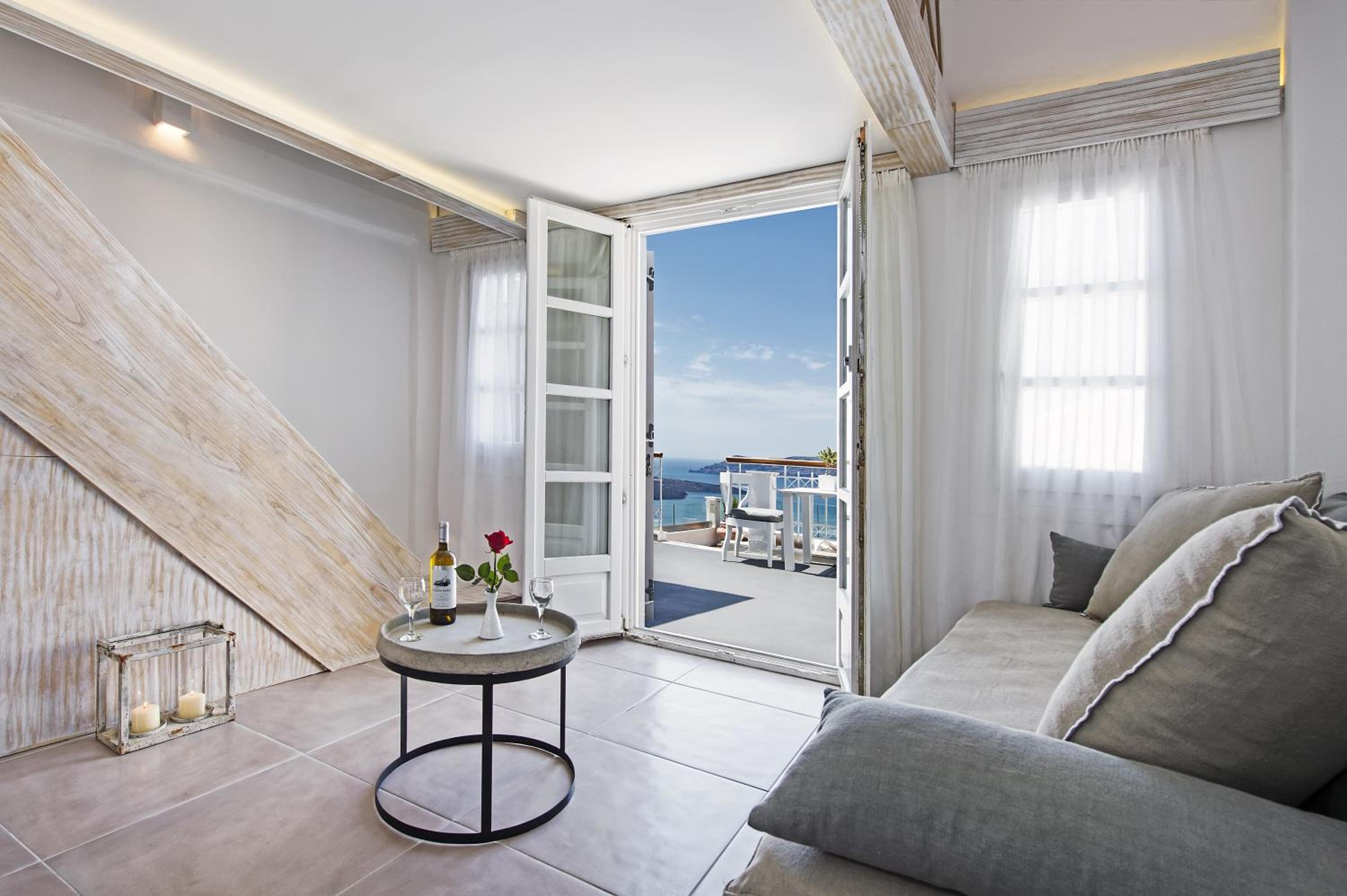 Master Loft Suite with Caldera View - Photo 8