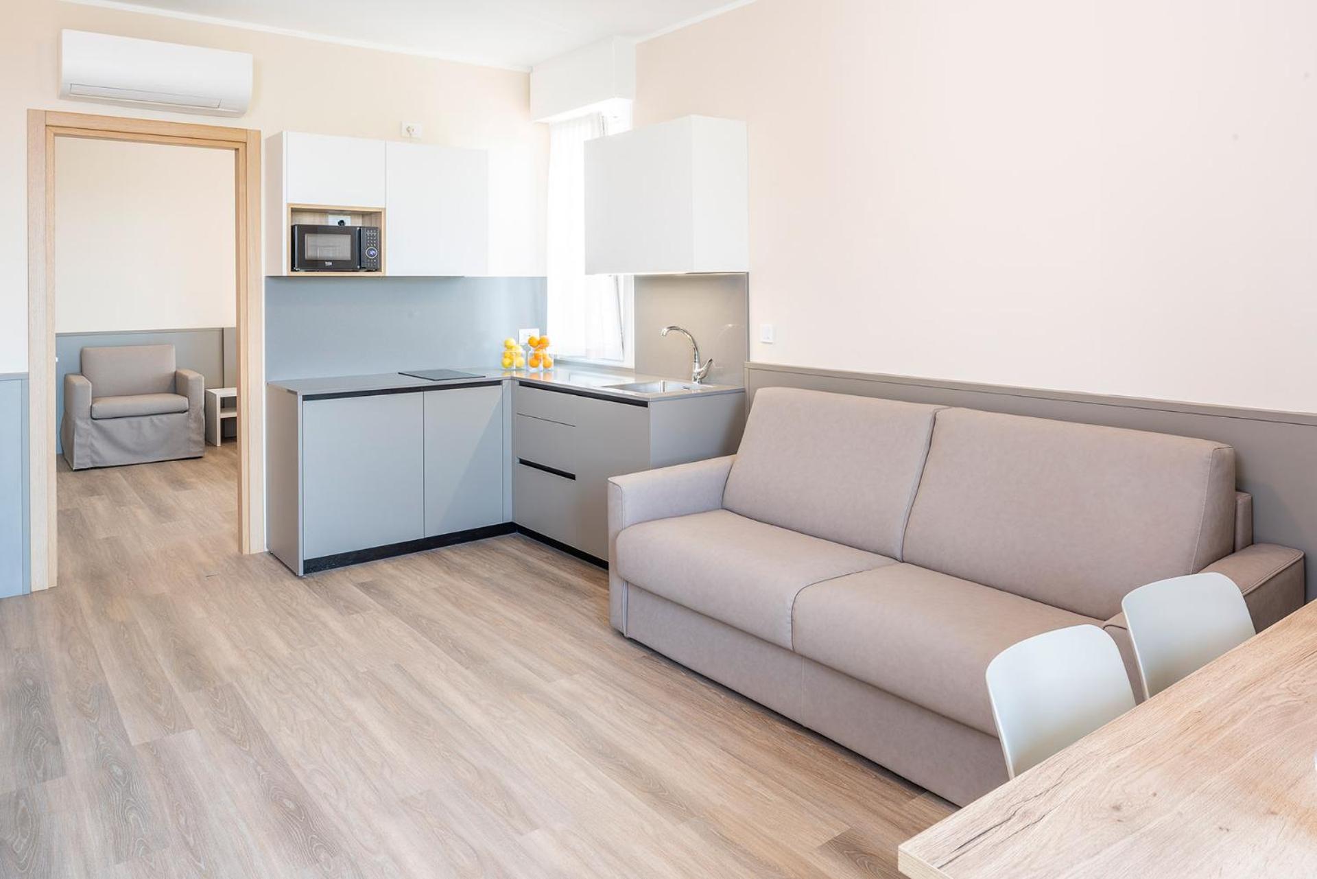 Standard Two-Bedroom Apartment photo 2