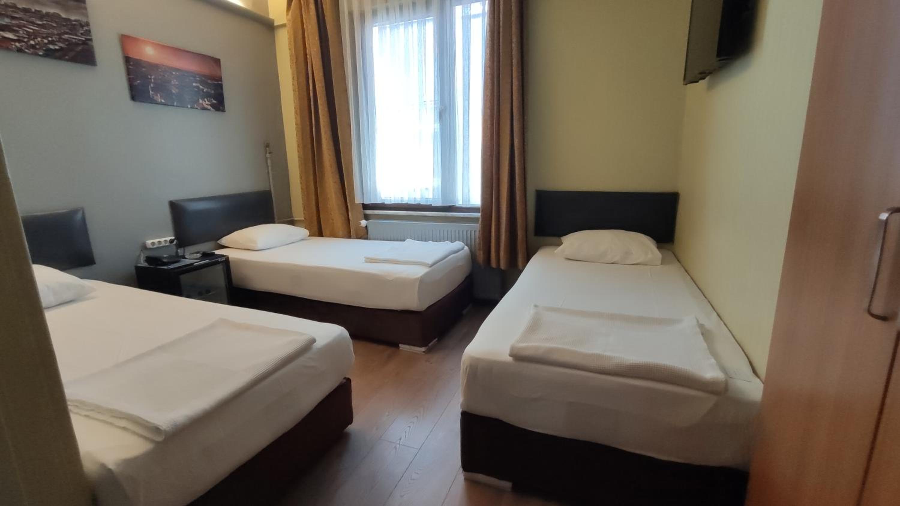 Standard Triple Room photo 1