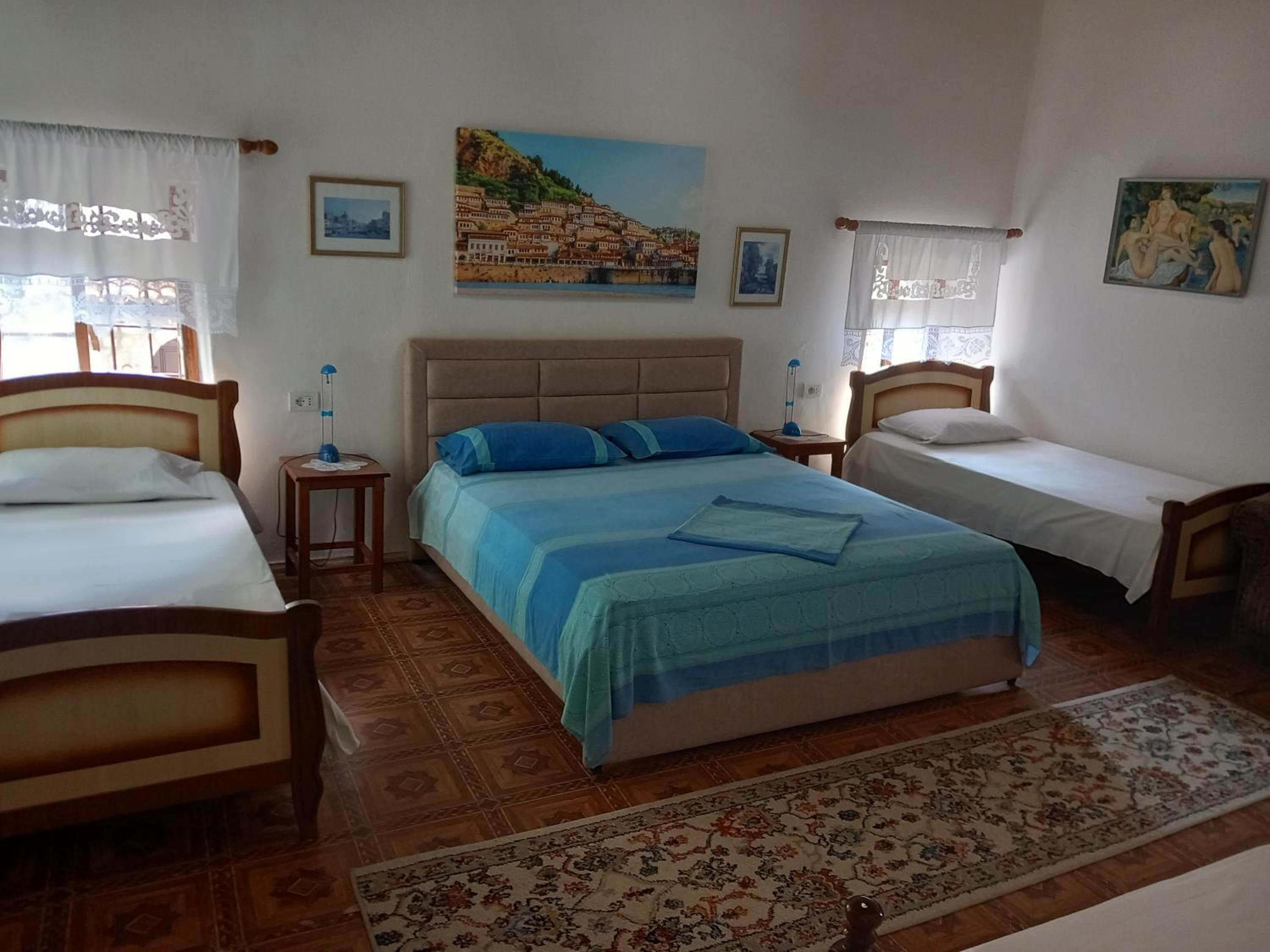 Single Bed in 5-Bed Mixed Dormitory Room