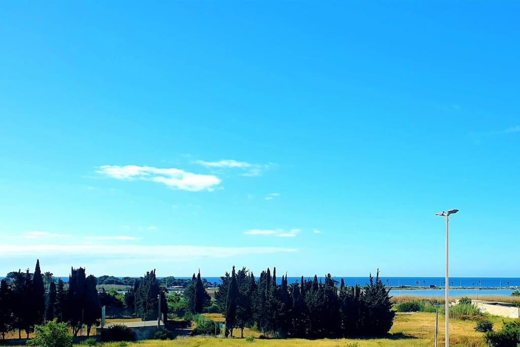 Apartment with Sea View photo 2
