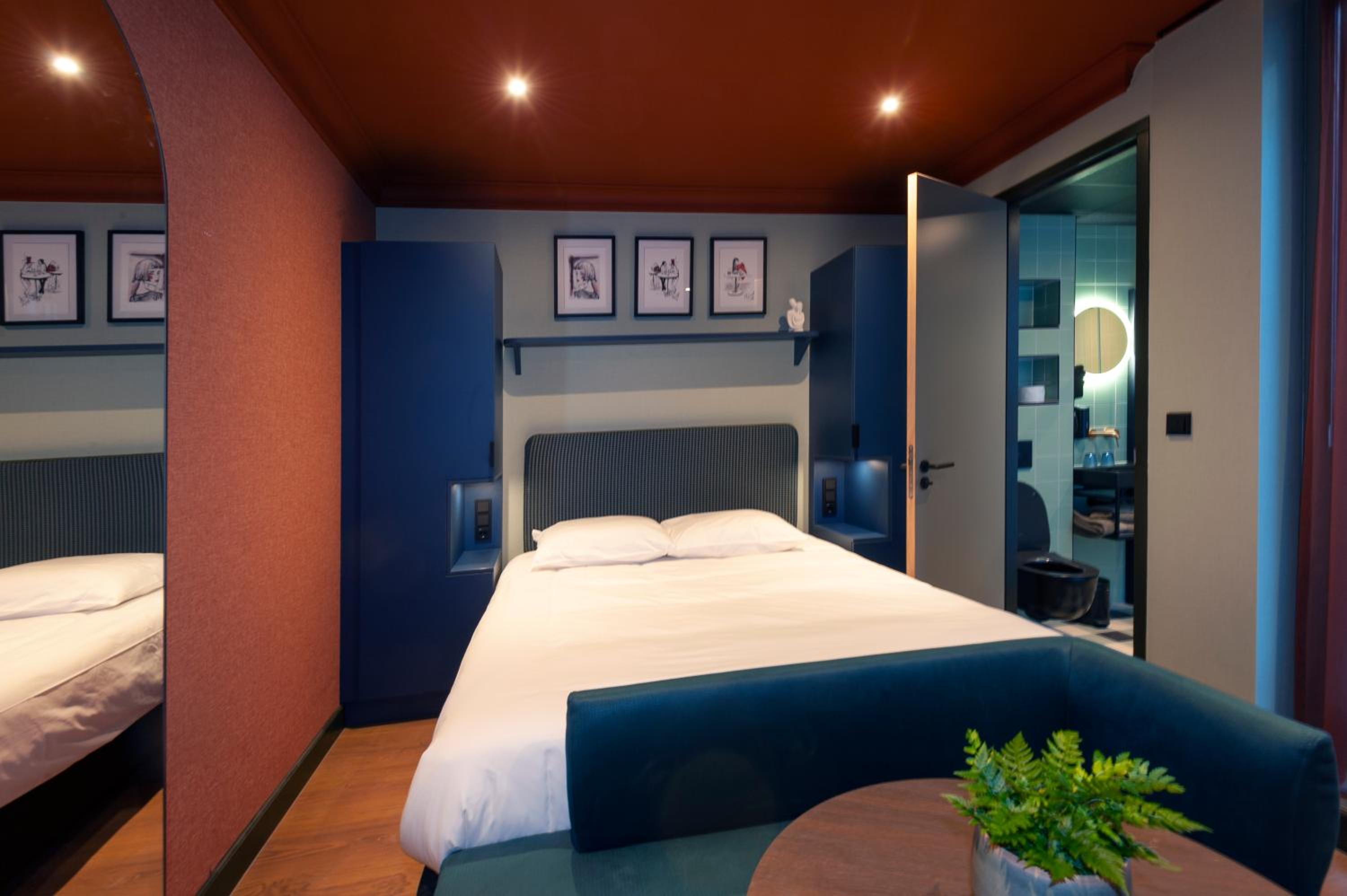 Deluxe Double Room photo 3