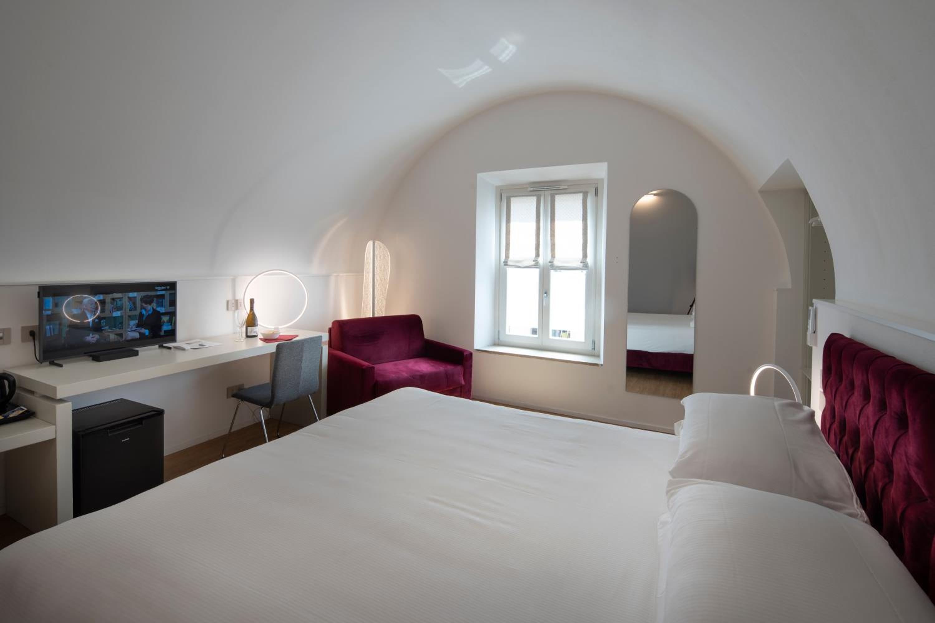 Double or Twin Room with Extra Bed - Photo 3