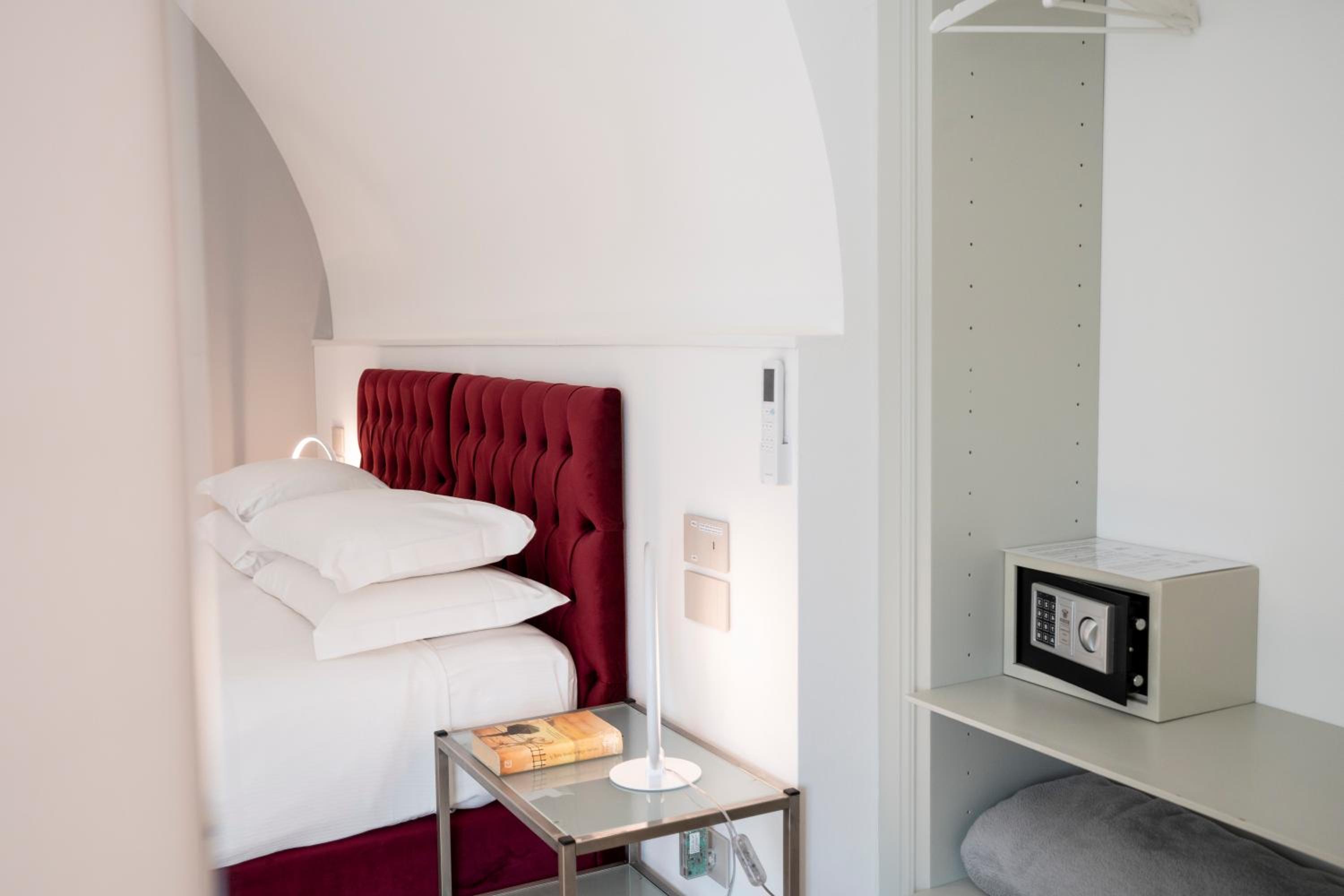 Double or Twin Room with Extra Bed - Photo 4