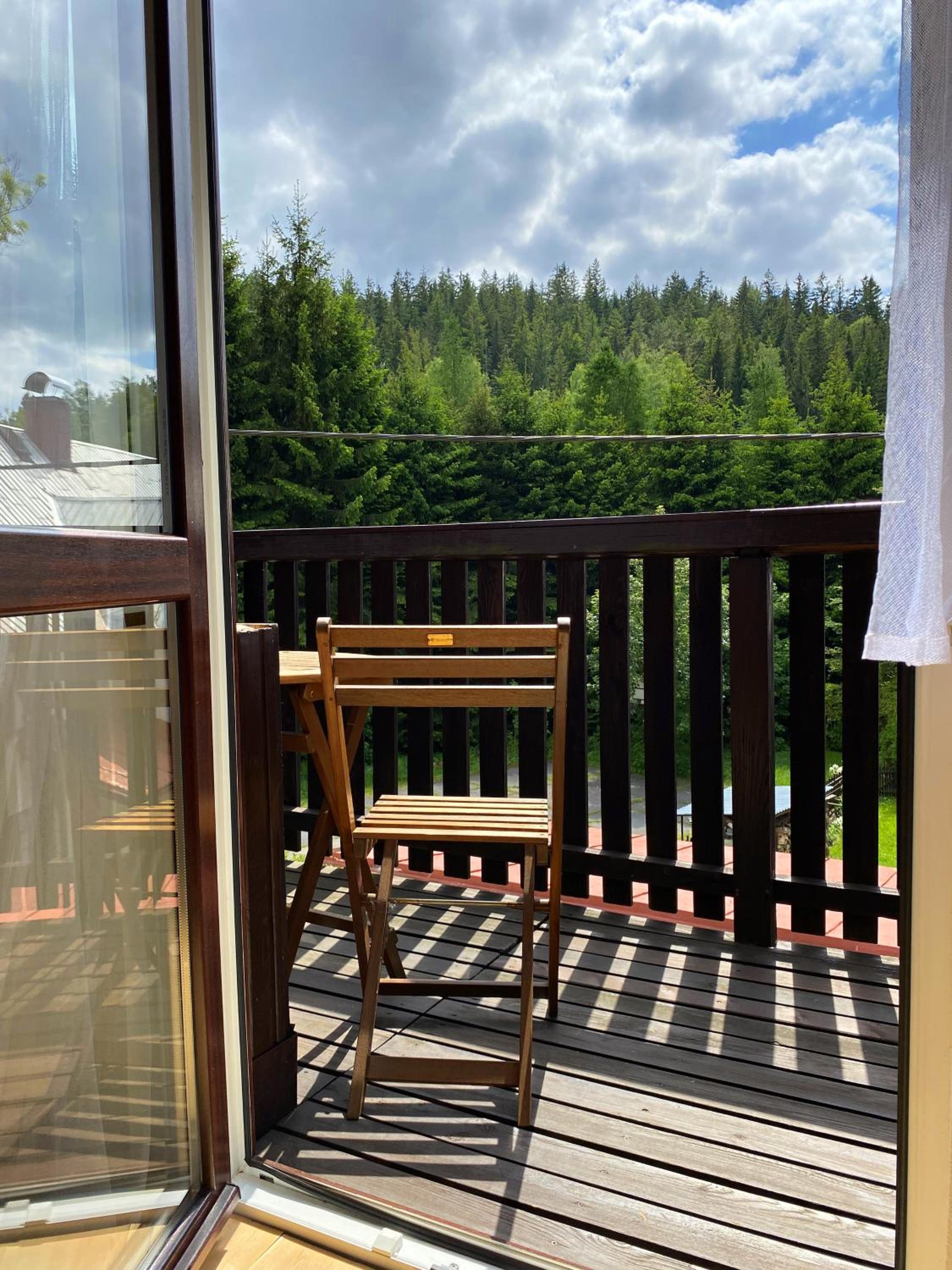 Apartment with Balcony photo 2