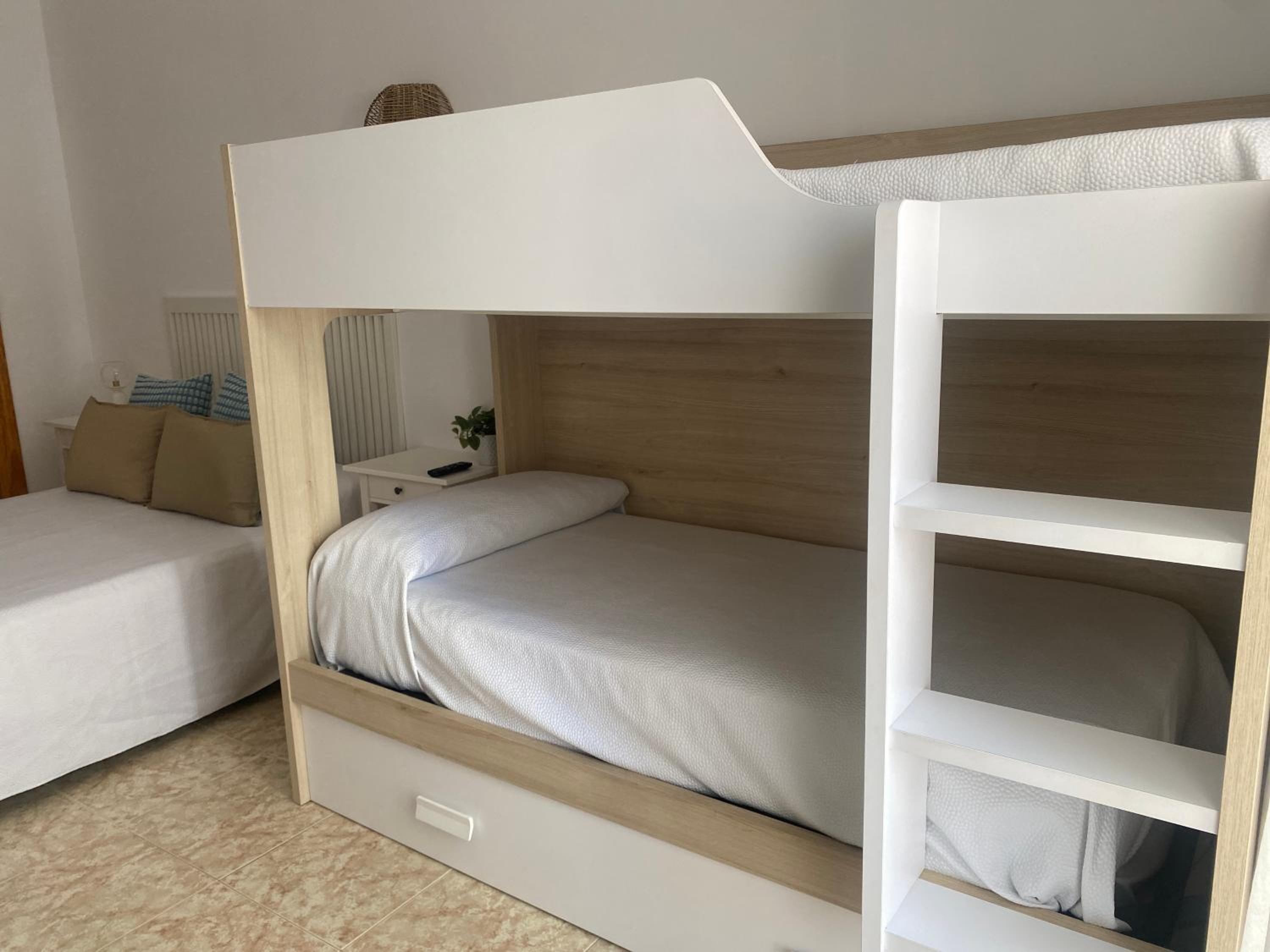 Standard Quadruple Room photo 2