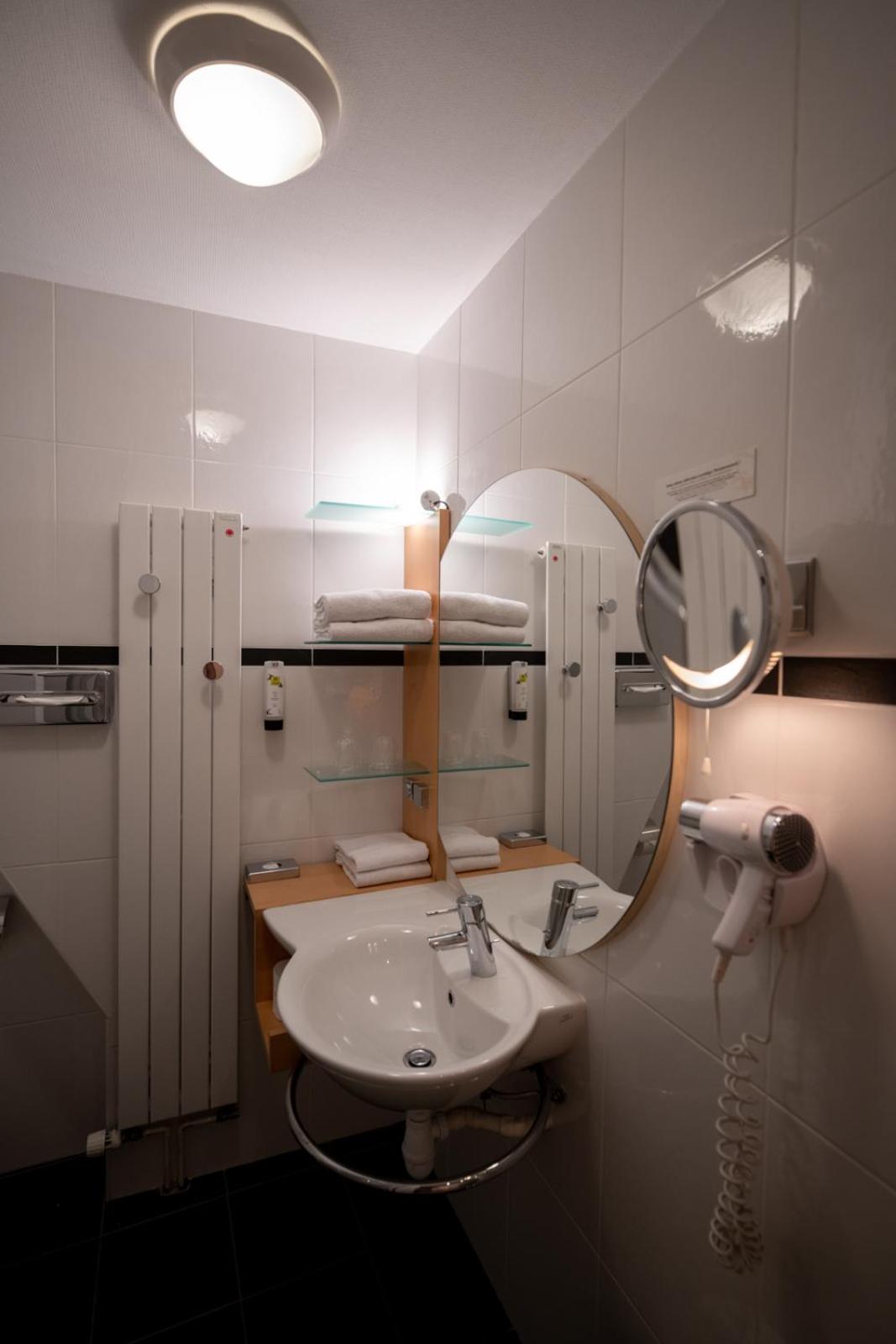 Twin Room photo 2