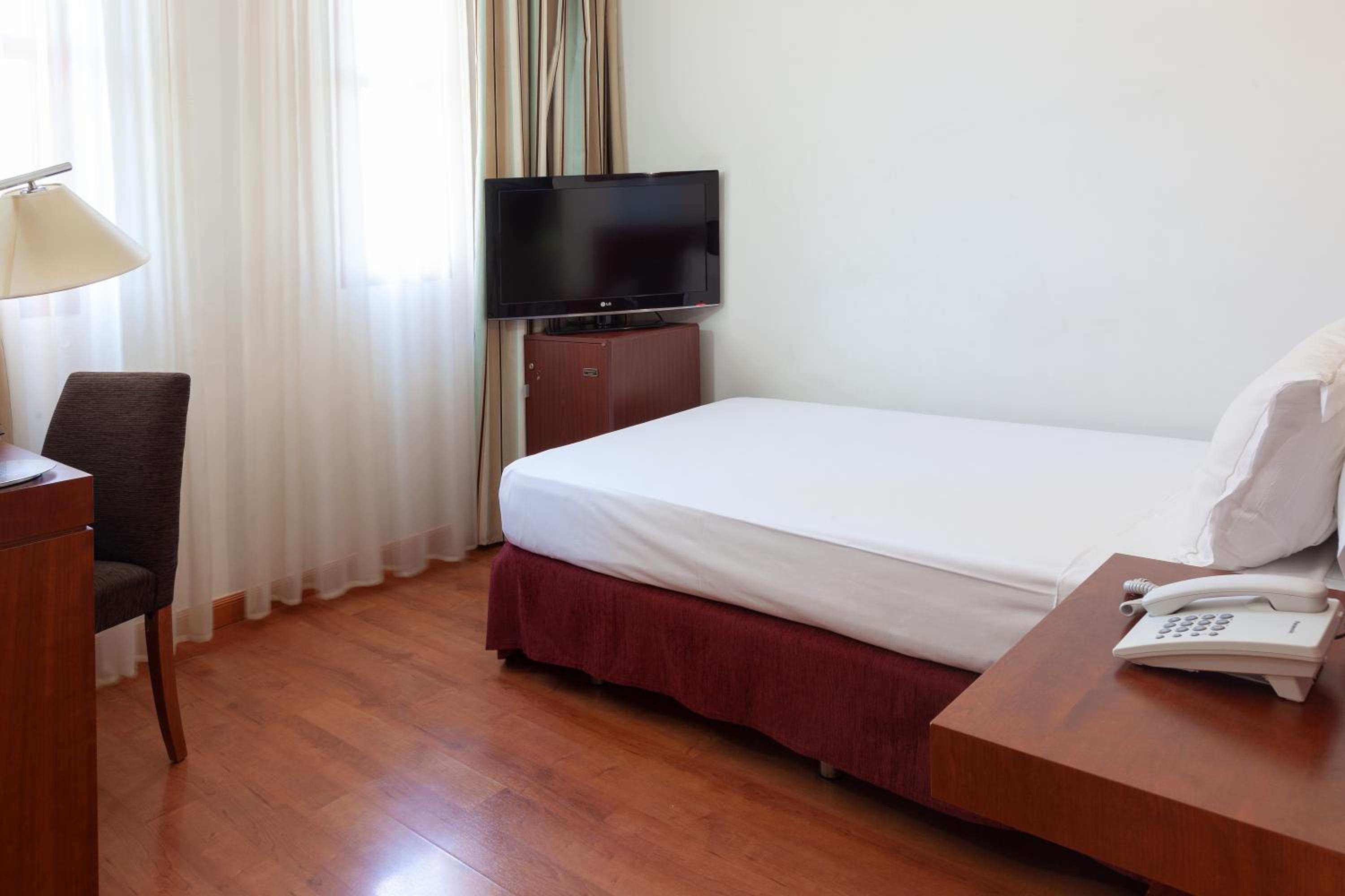 Single Room photo 2