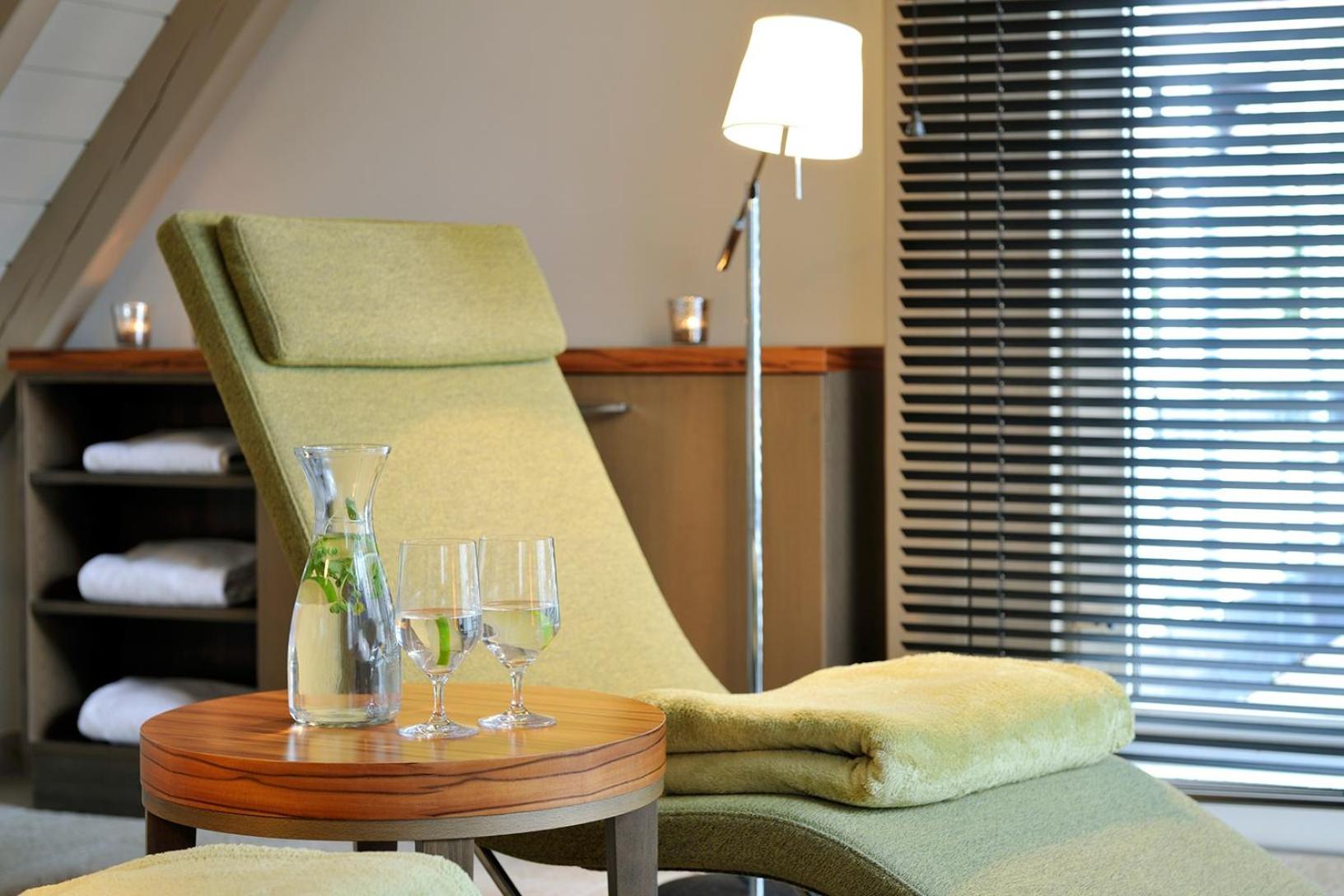 Spa Suite Plus with Sauna - Photo 3