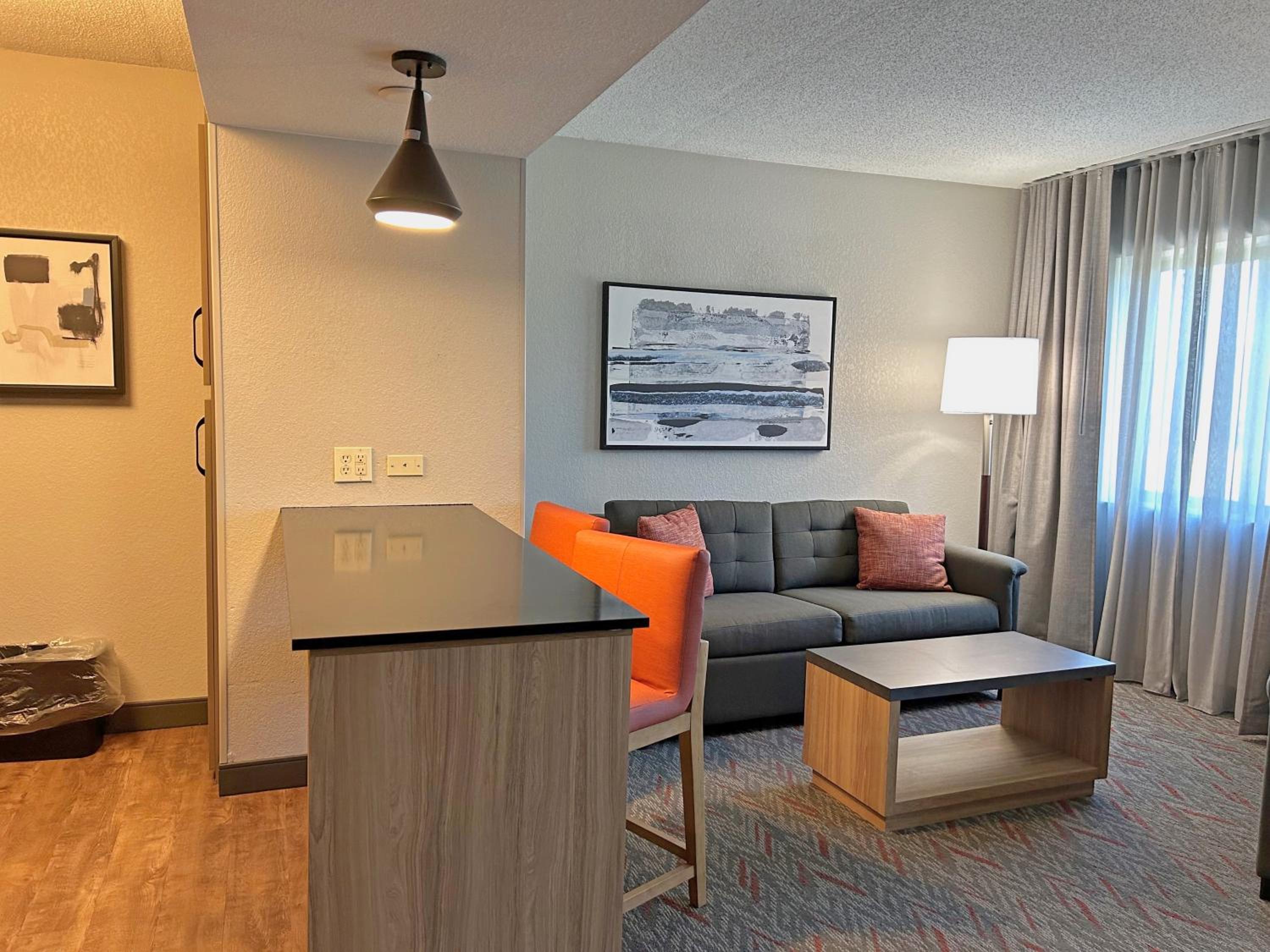 King Studio Suite - Photo 12