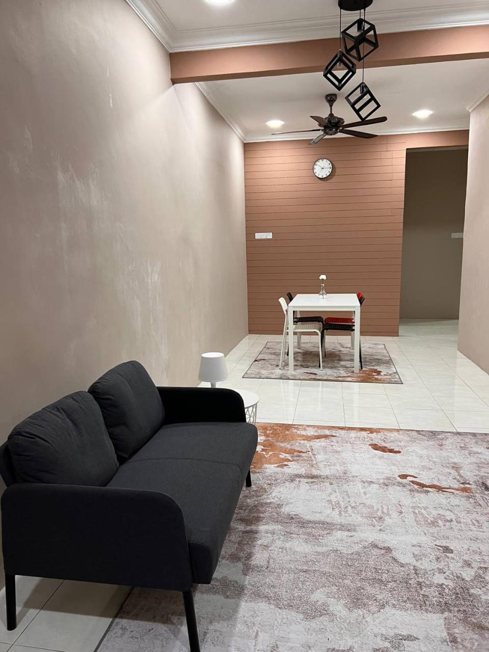 Three-Bedroom House photo 1